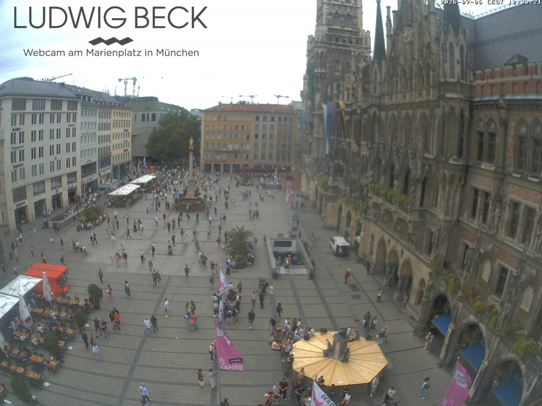 Archived image Webcam at the Marienplatz, Munich