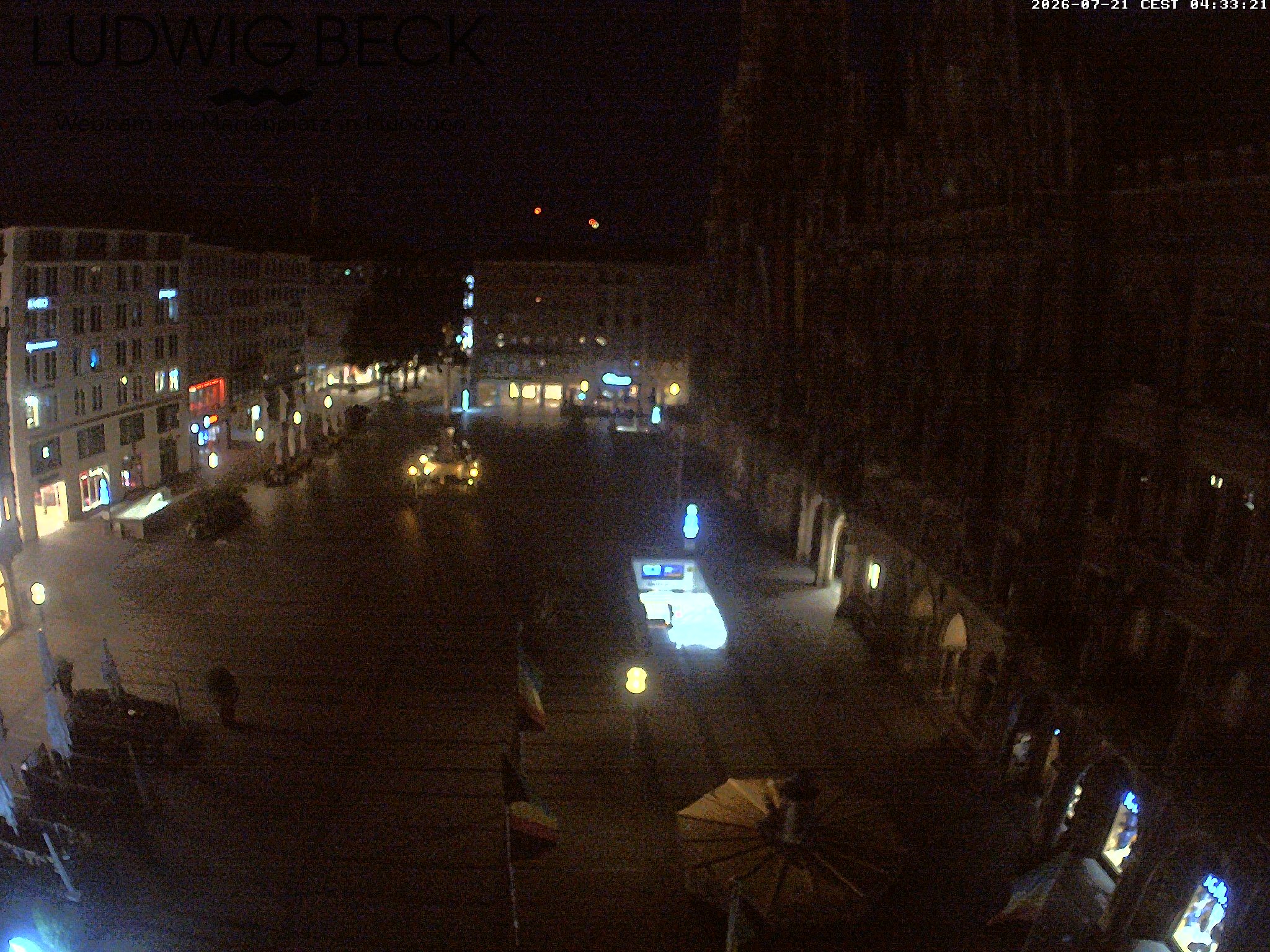 Archived image Webcam at the Marienplatz, Munich