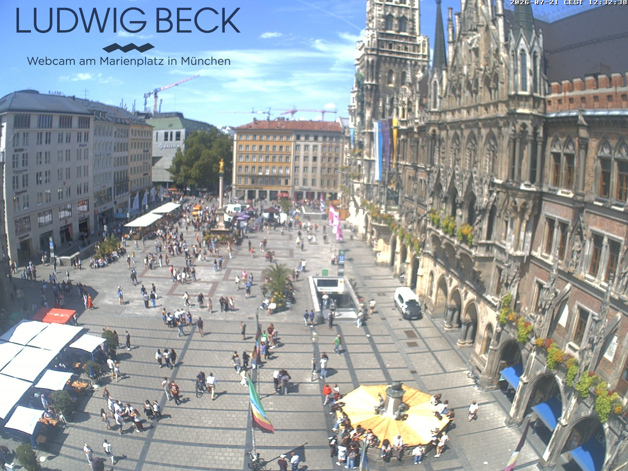 Archived image Webcam at the Marienplatz, Munich