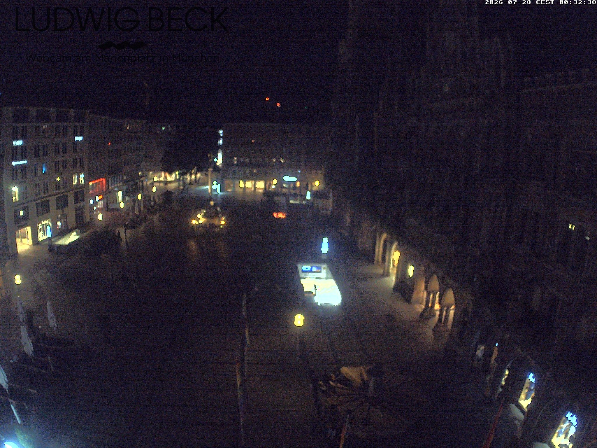 Archived image Webcam at the Marienplatz, Munich