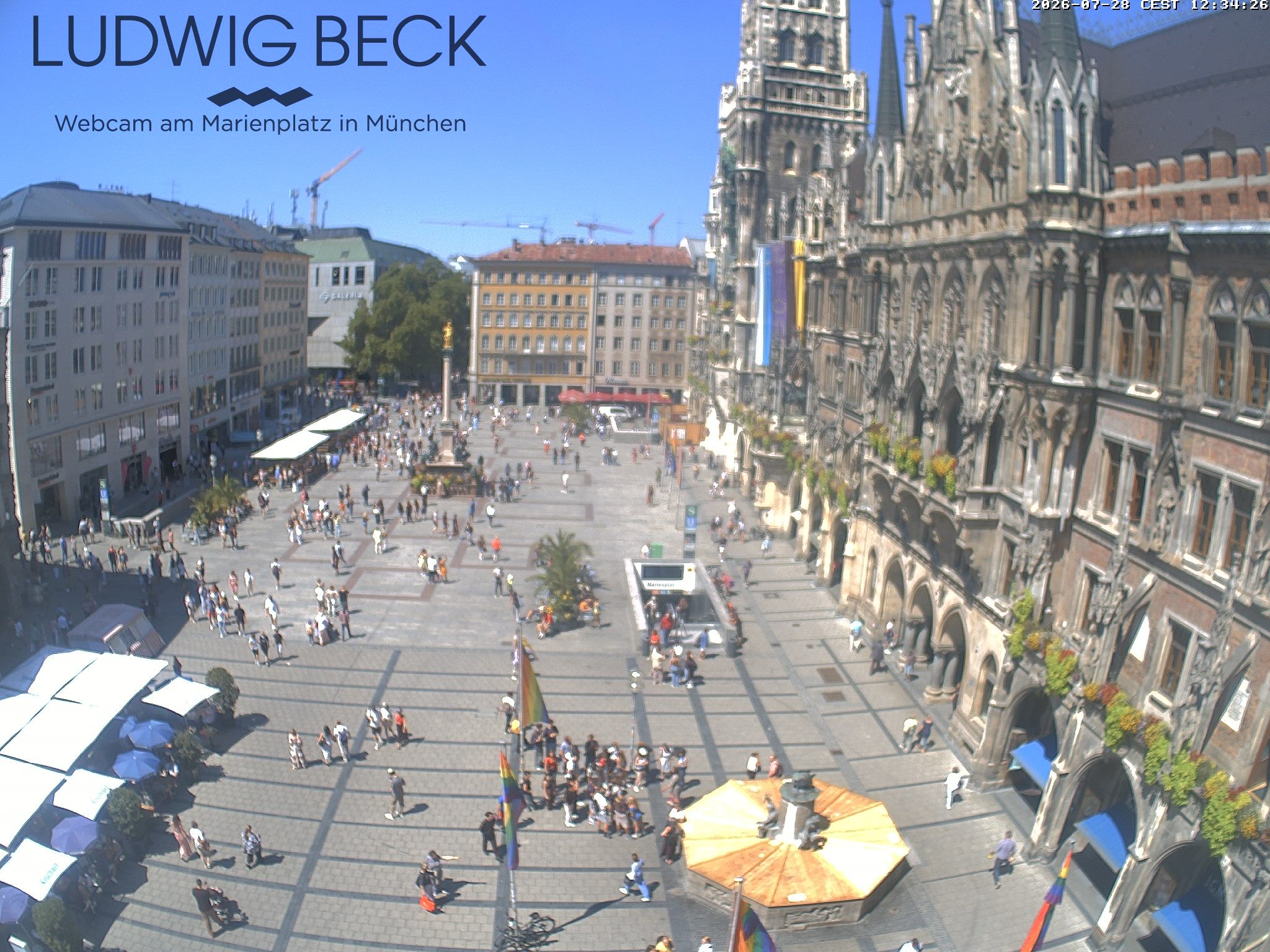 Archived image Webcam at the Marienplatz, Munich