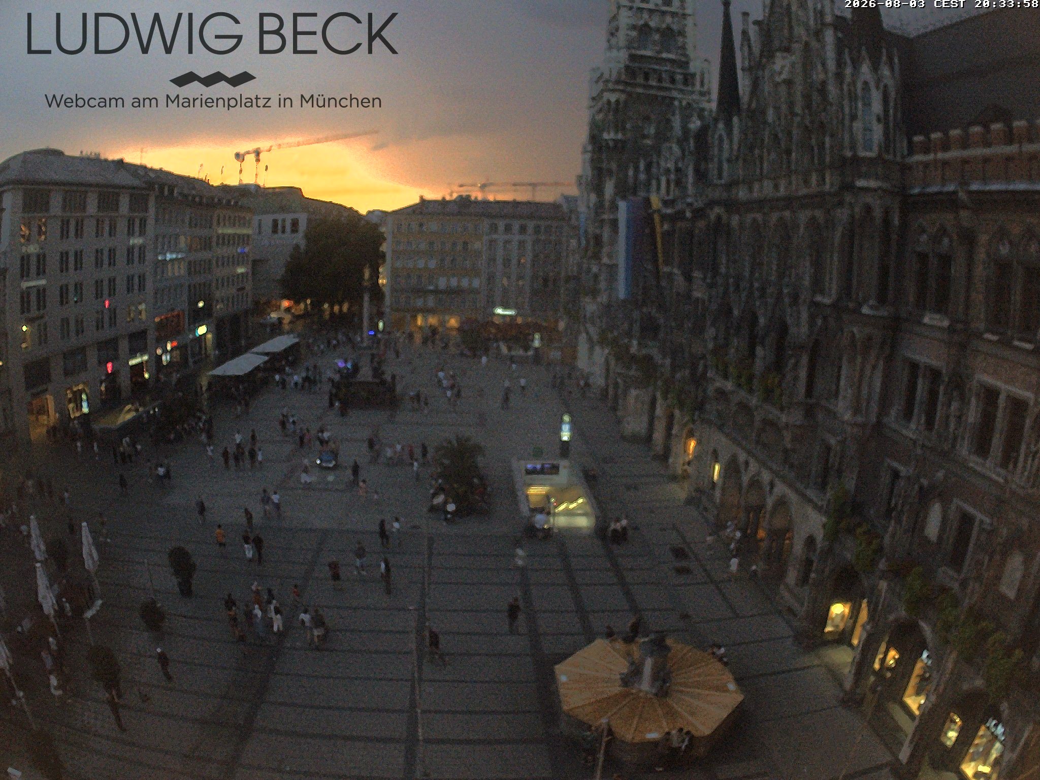 Archived image Webcam at the Marienplatz, Munich