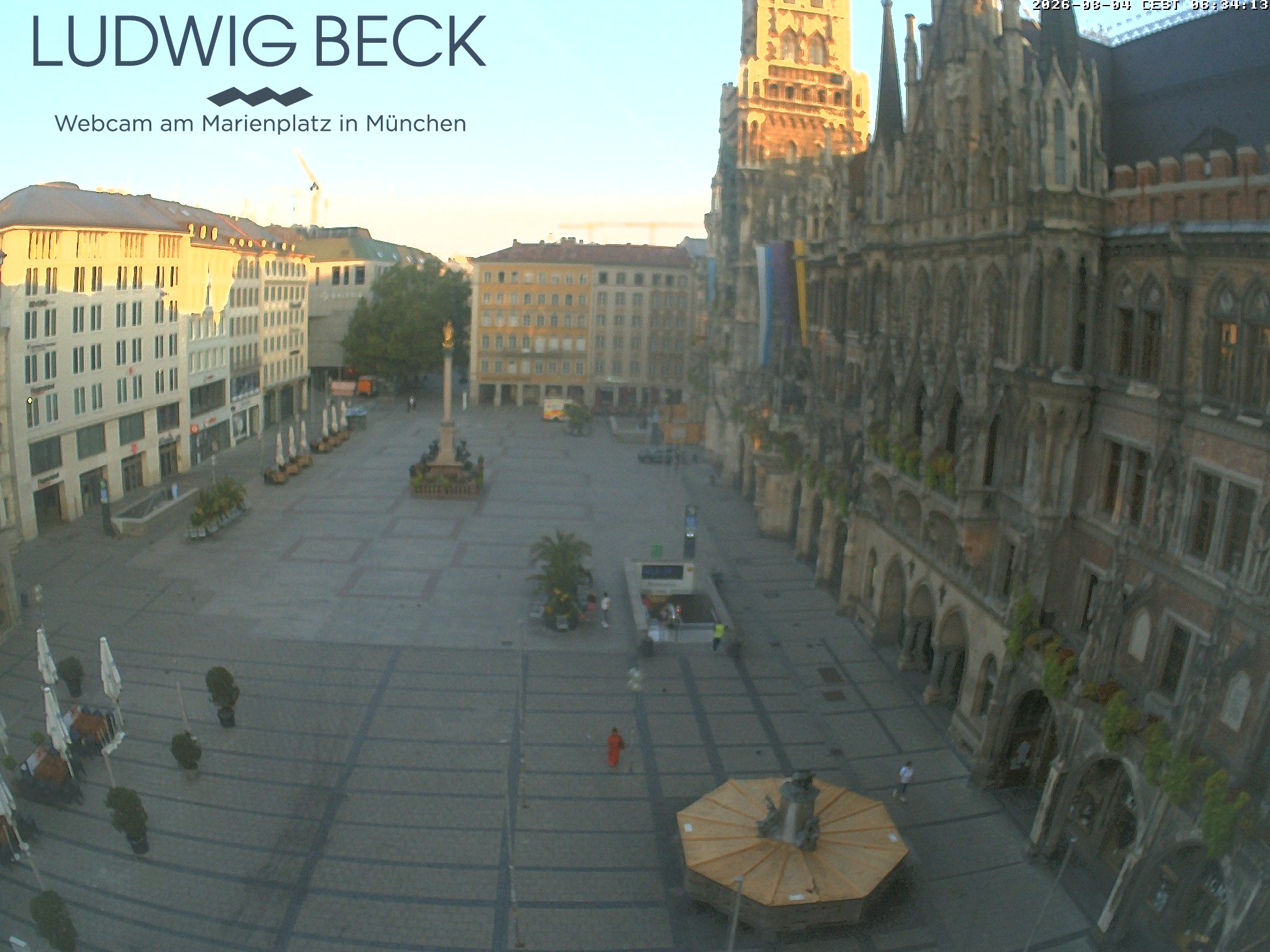Archived image Webcam at the Marienplatz, Munich
