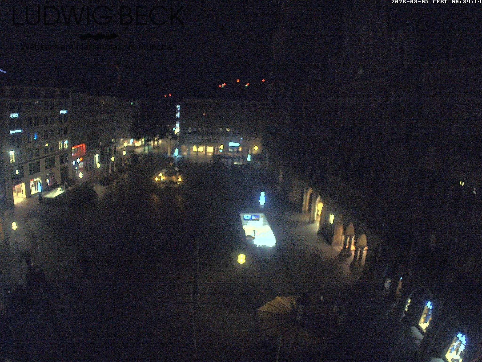 Archived image Webcam at the Marienplatz, Munich