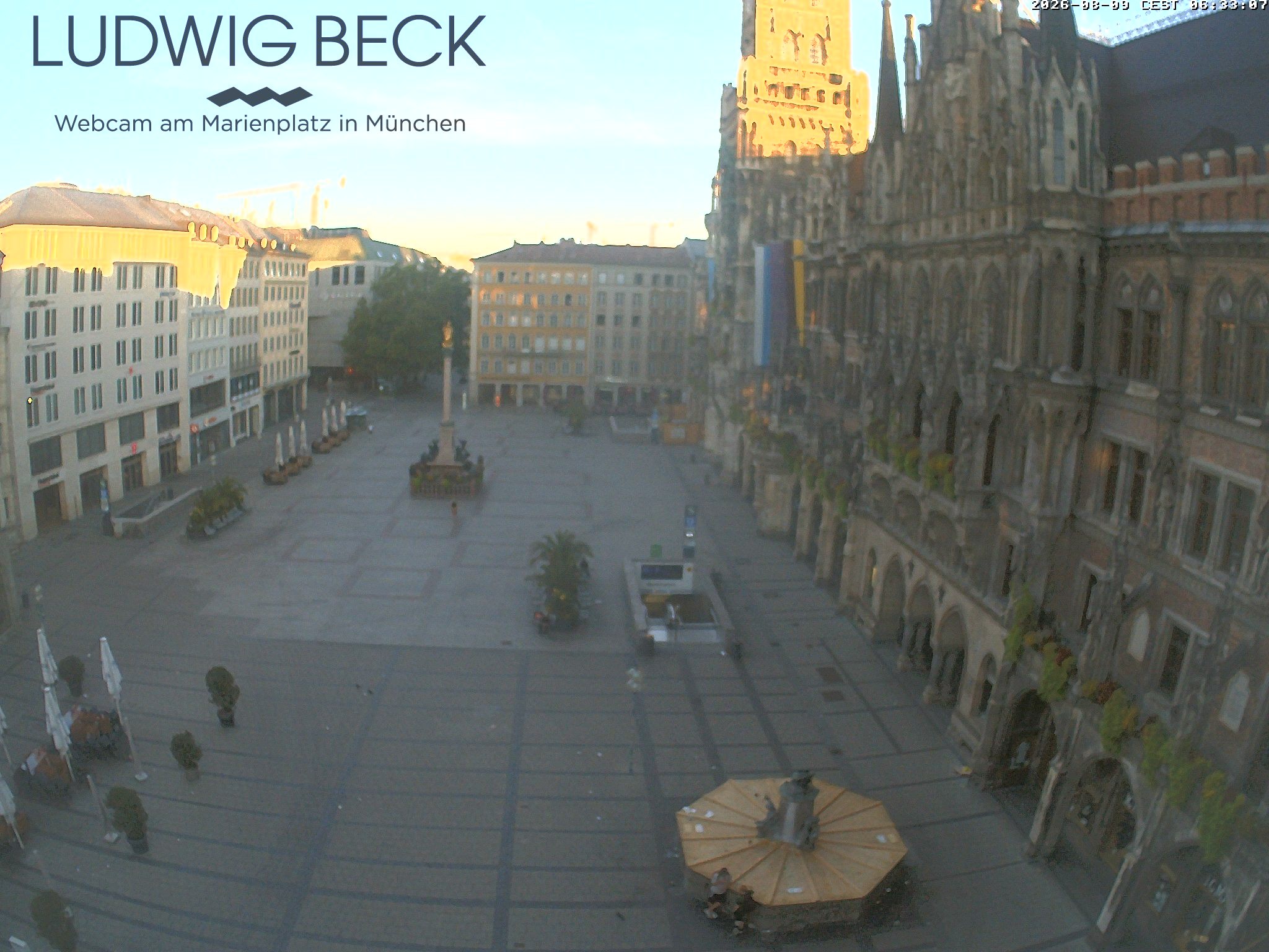 Archived image Webcam at the Marienplatz, Munich