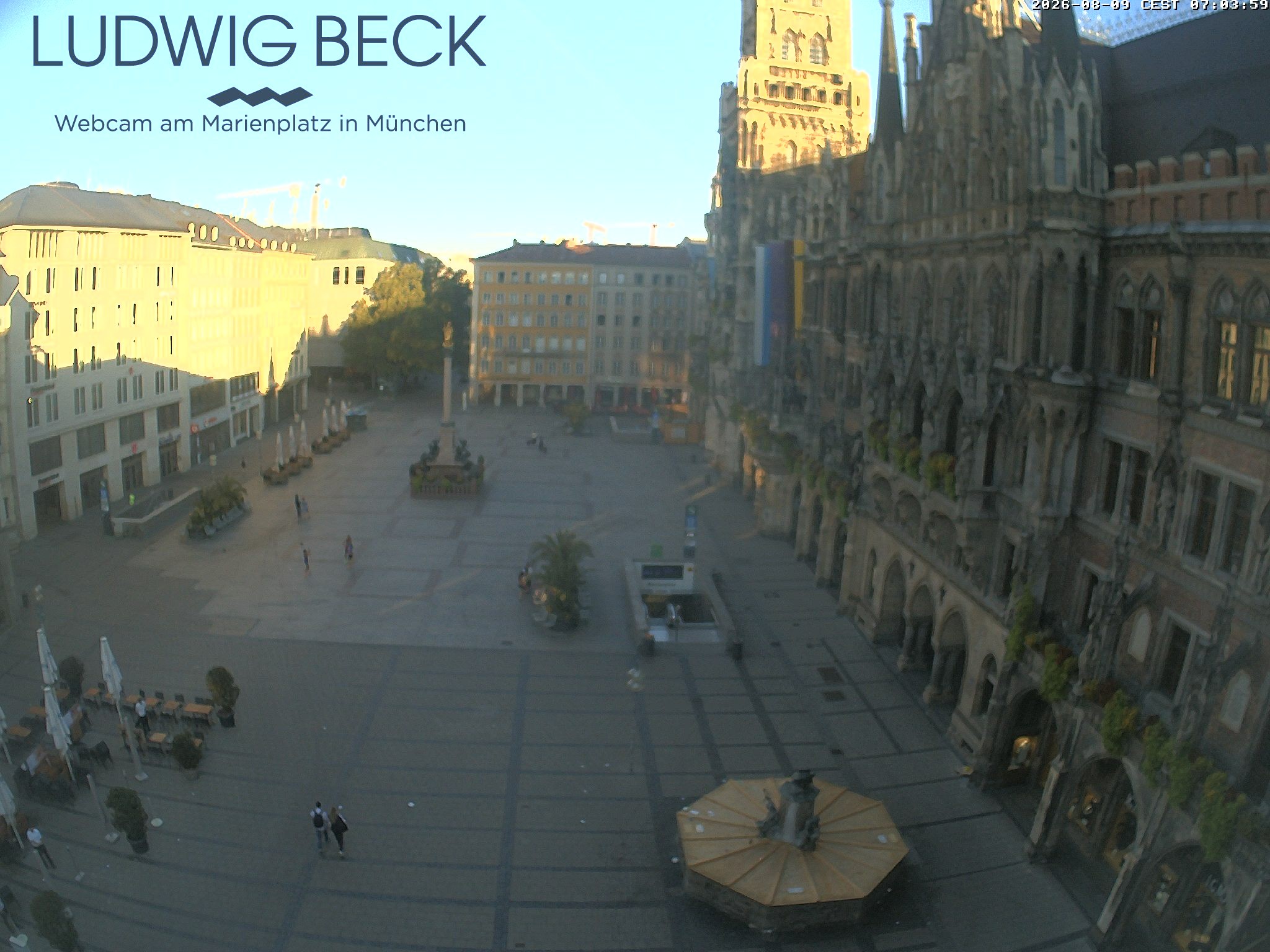 Archived image Webcam at the Marienplatz, Munich