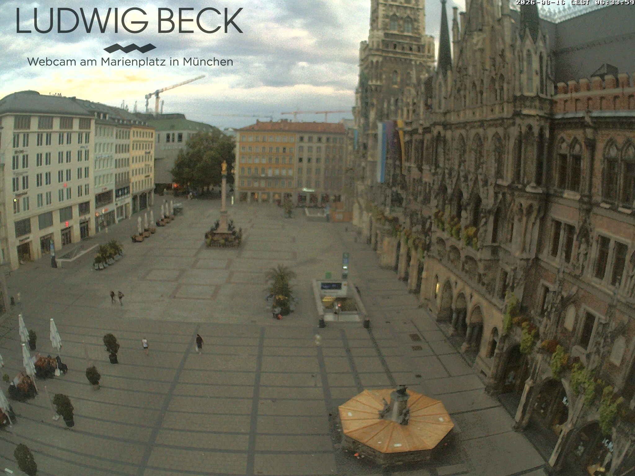 Archived image Webcam at the Marienplatz, Munich