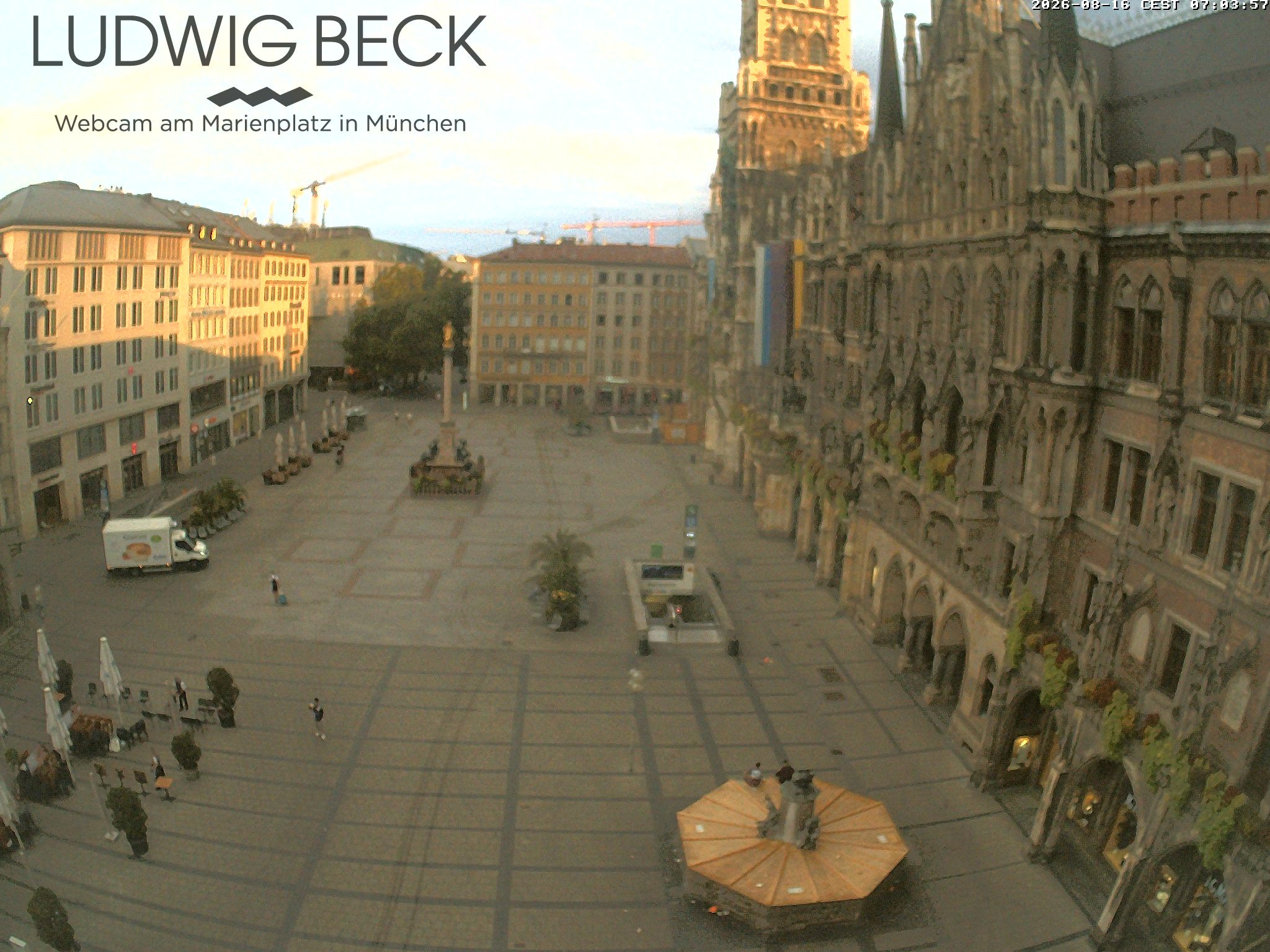 Archived image Webcam at the Marienplatz, Munich