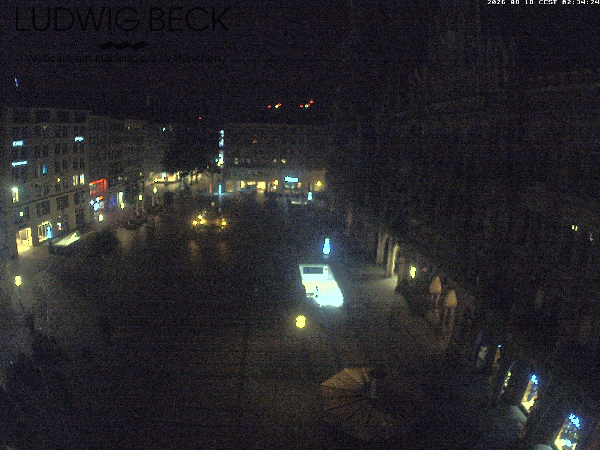 Archived image Webcam at the Marienplatz, Munich