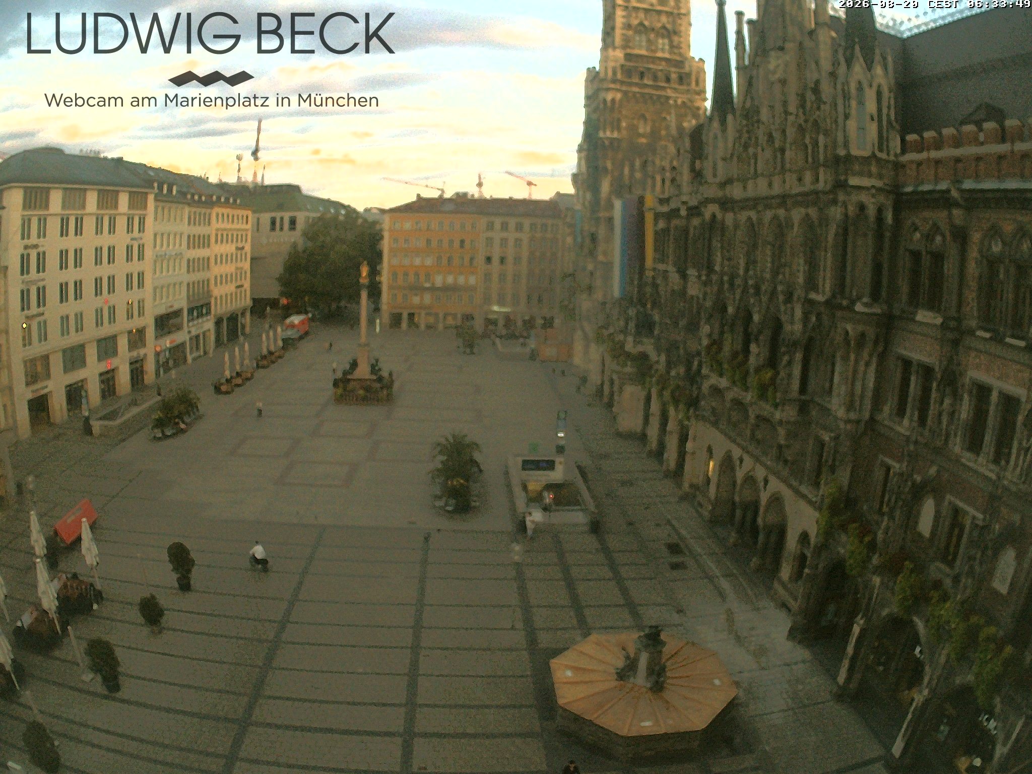 Archived image Webcam at the Marienplatz, Munich