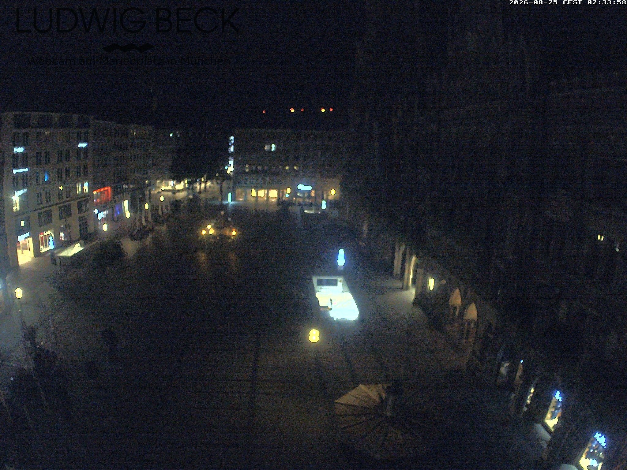 Archived image Webcam at the Marienplatz, Munich
