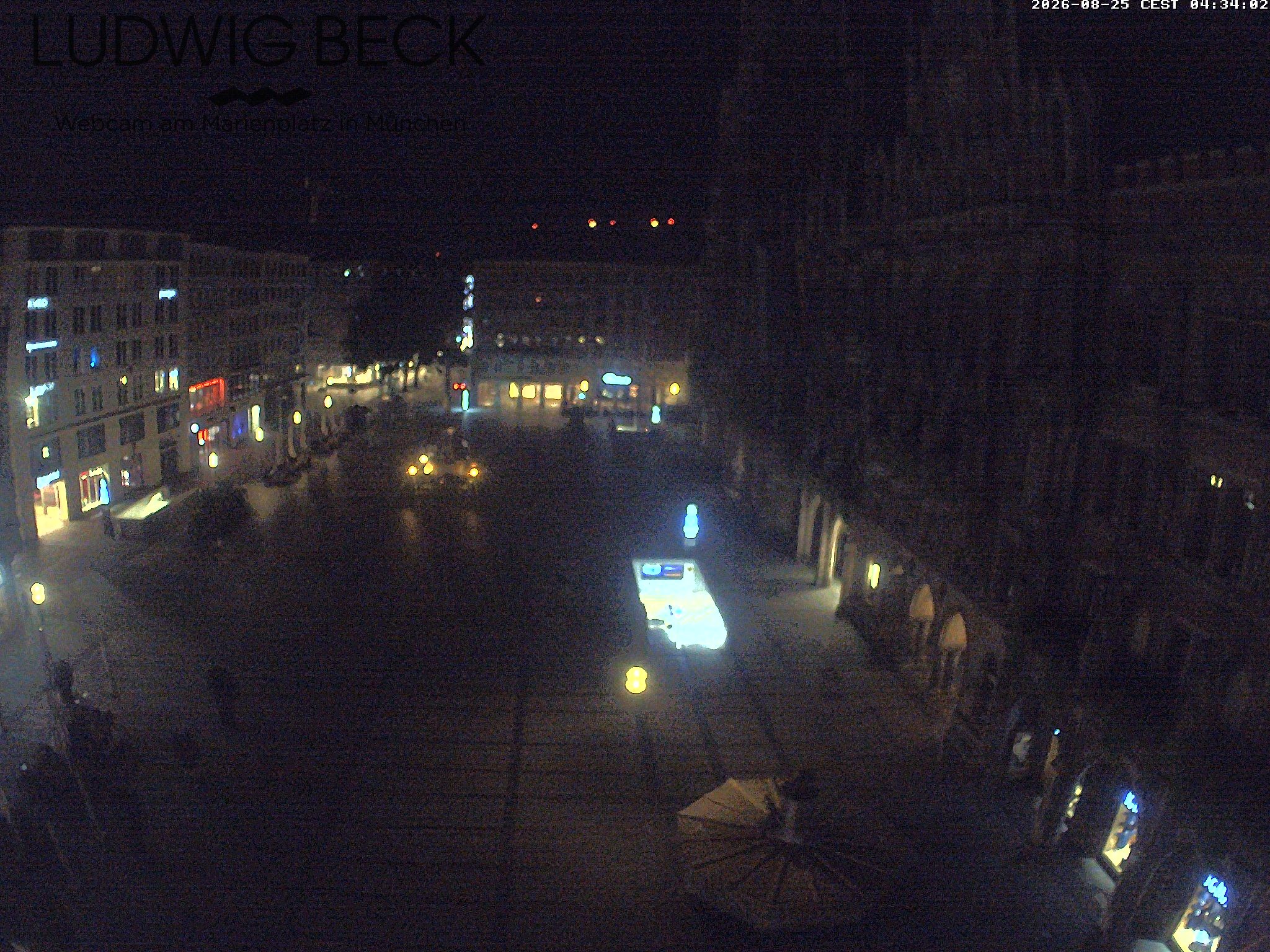Archived image Webcam at the Marienplatz, Munich
