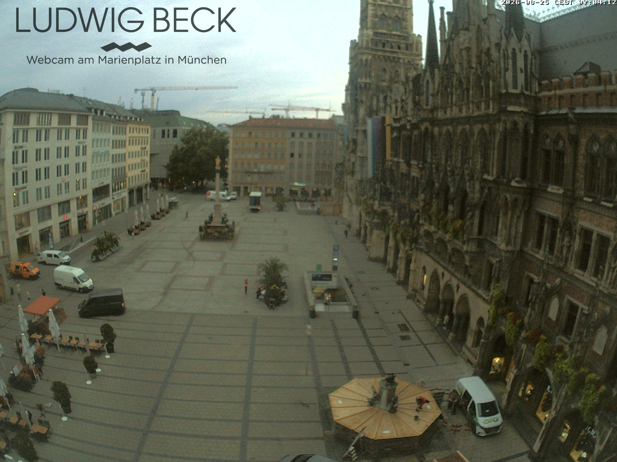 Archived image Webcam at the Marienplatz, Munich