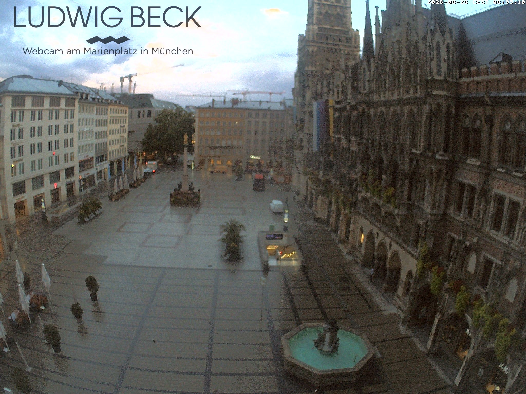 Archiv Foto Webcam am Marienplatz München