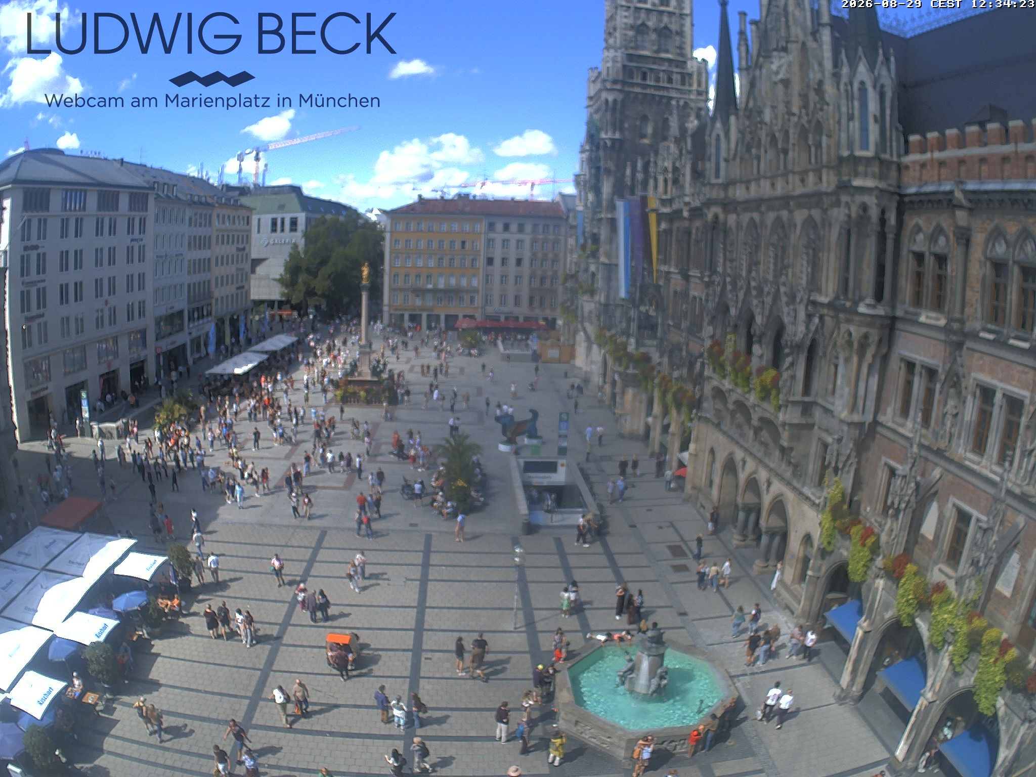 Archived image Webcam at the Marienplatz, Munich