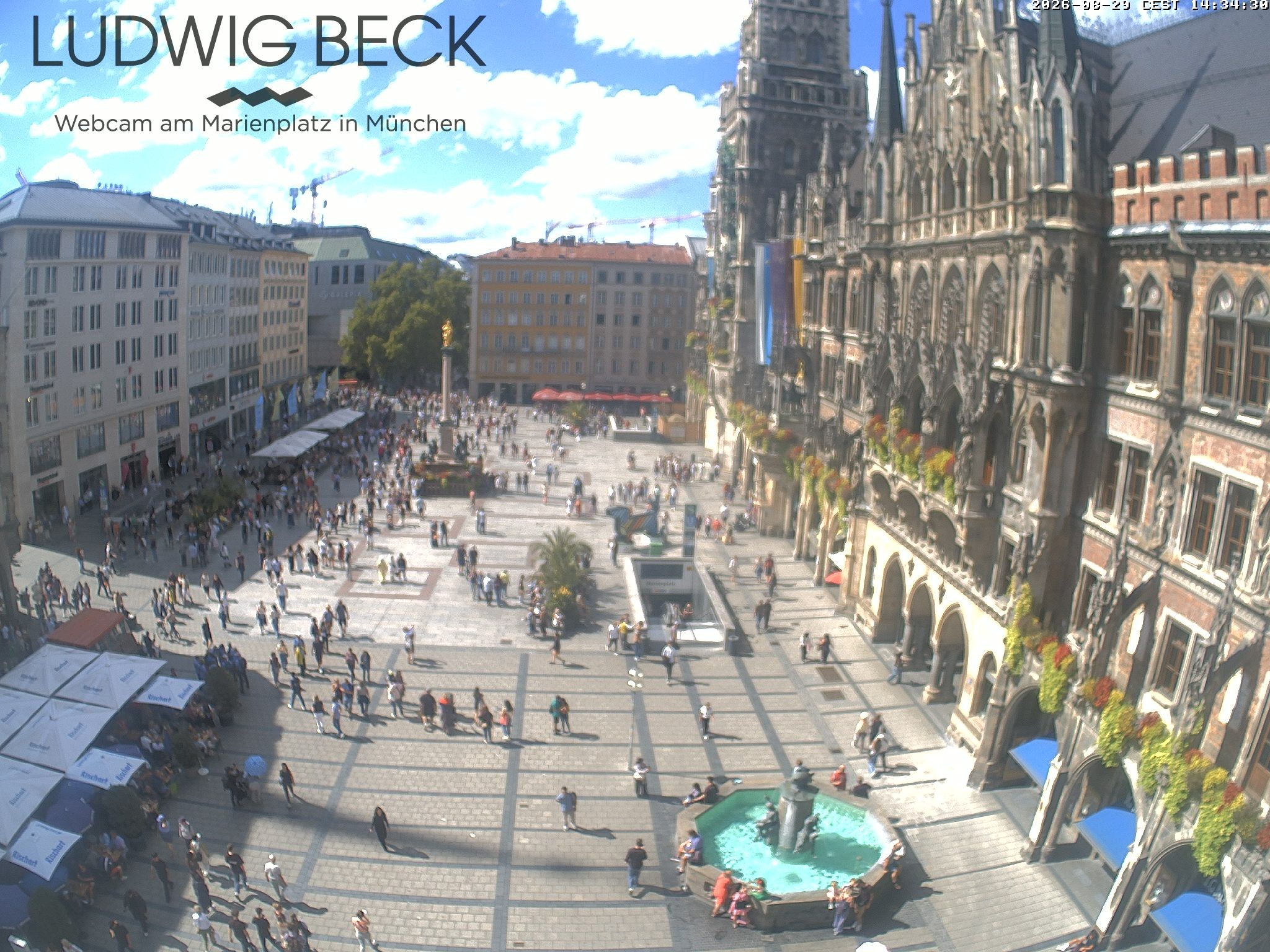 Archived image Webcam at the Marienplatz, Munich