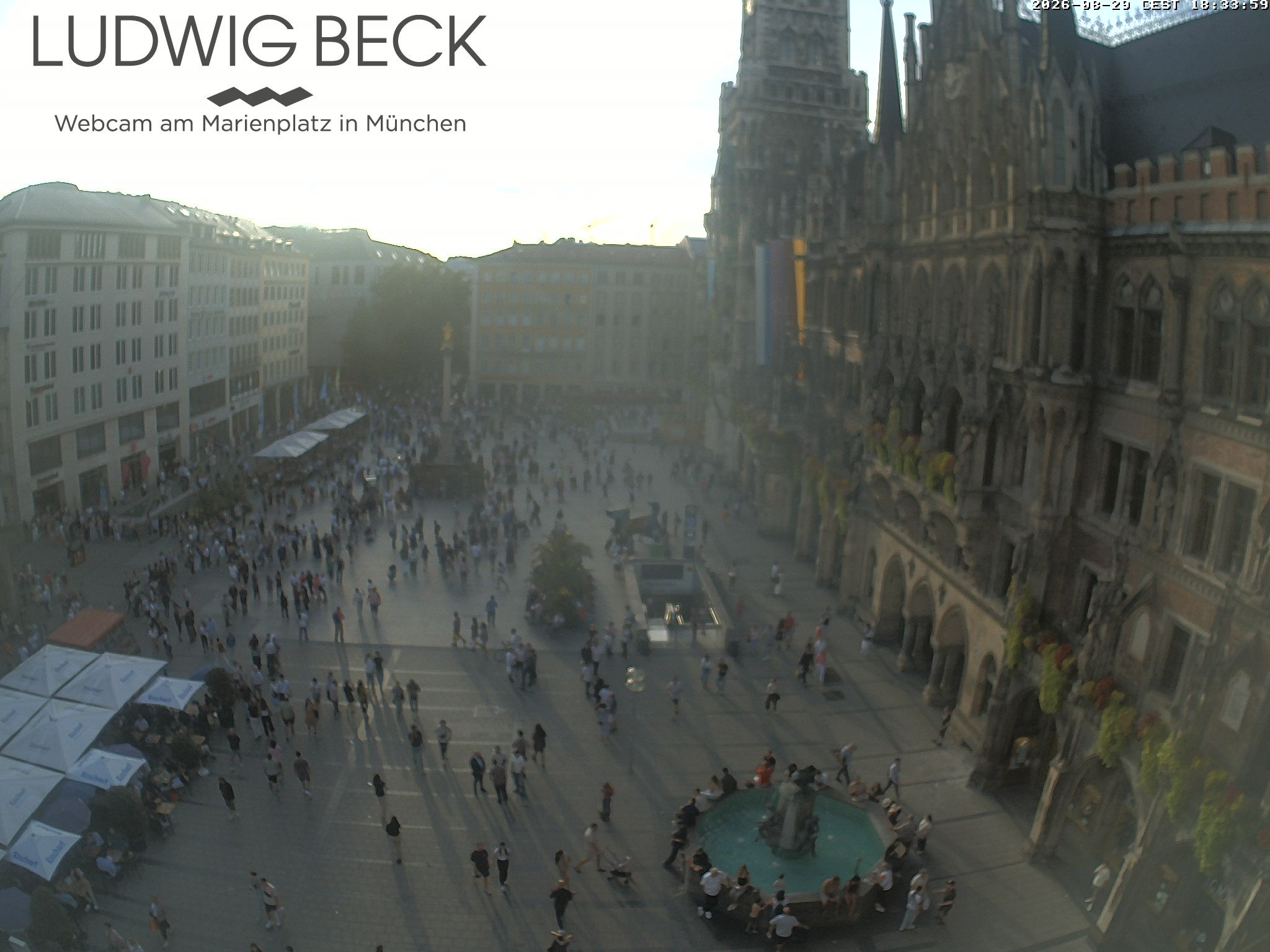 Archived image Webcam at the Marienplatz, Munich