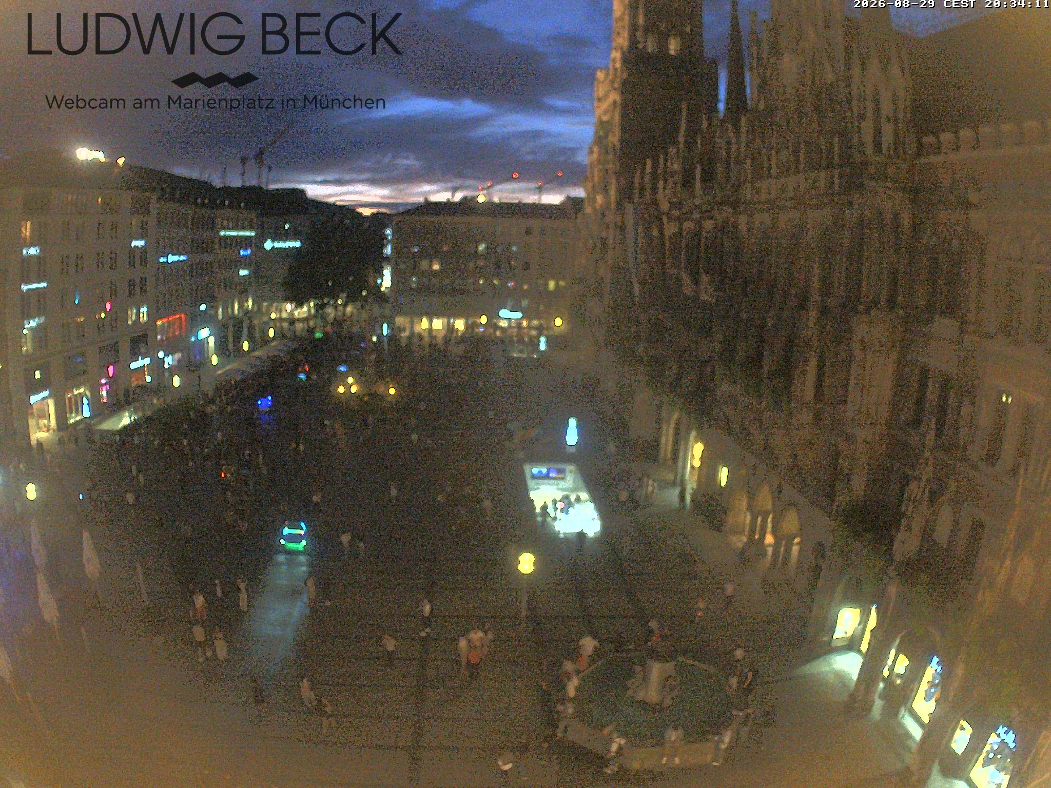 Archived image Webcam at the Marienplatz, Munich