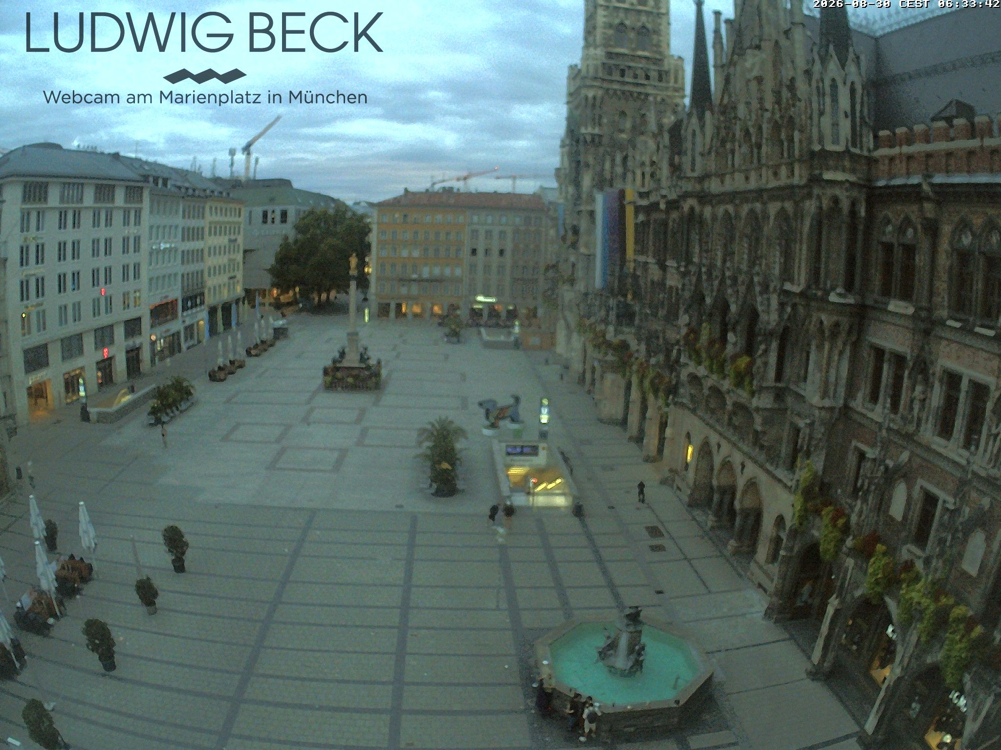 Archived image Webcam at the Marienplatz, Munich