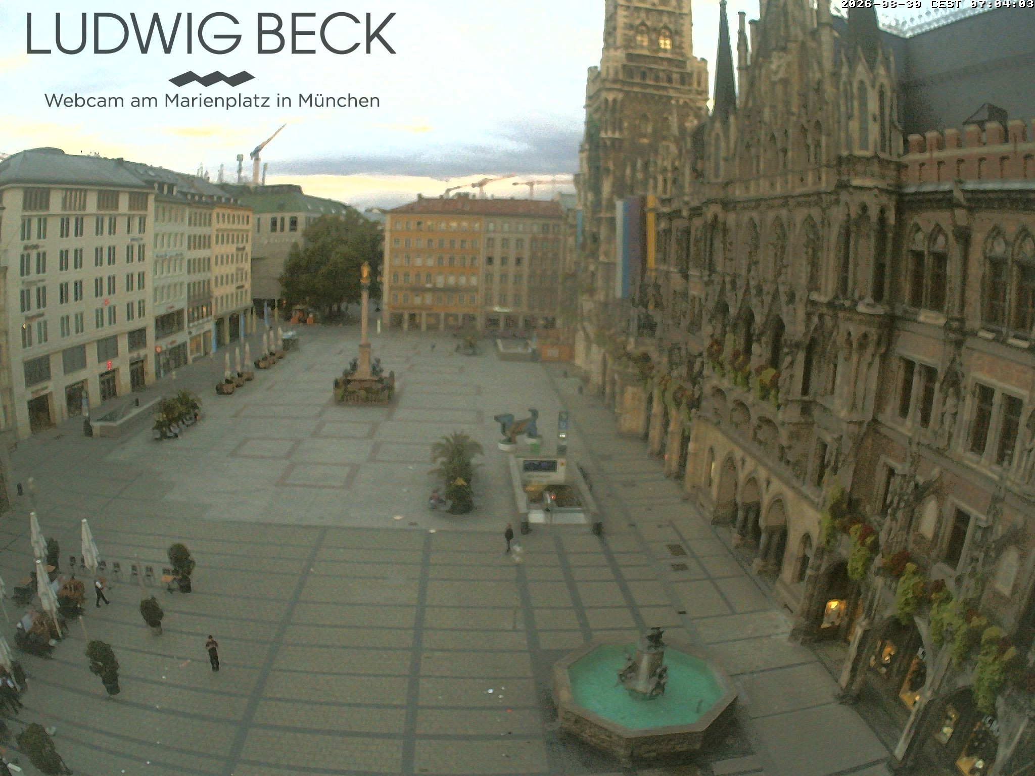 Archived image Webcam at the Marienplatz, Munich