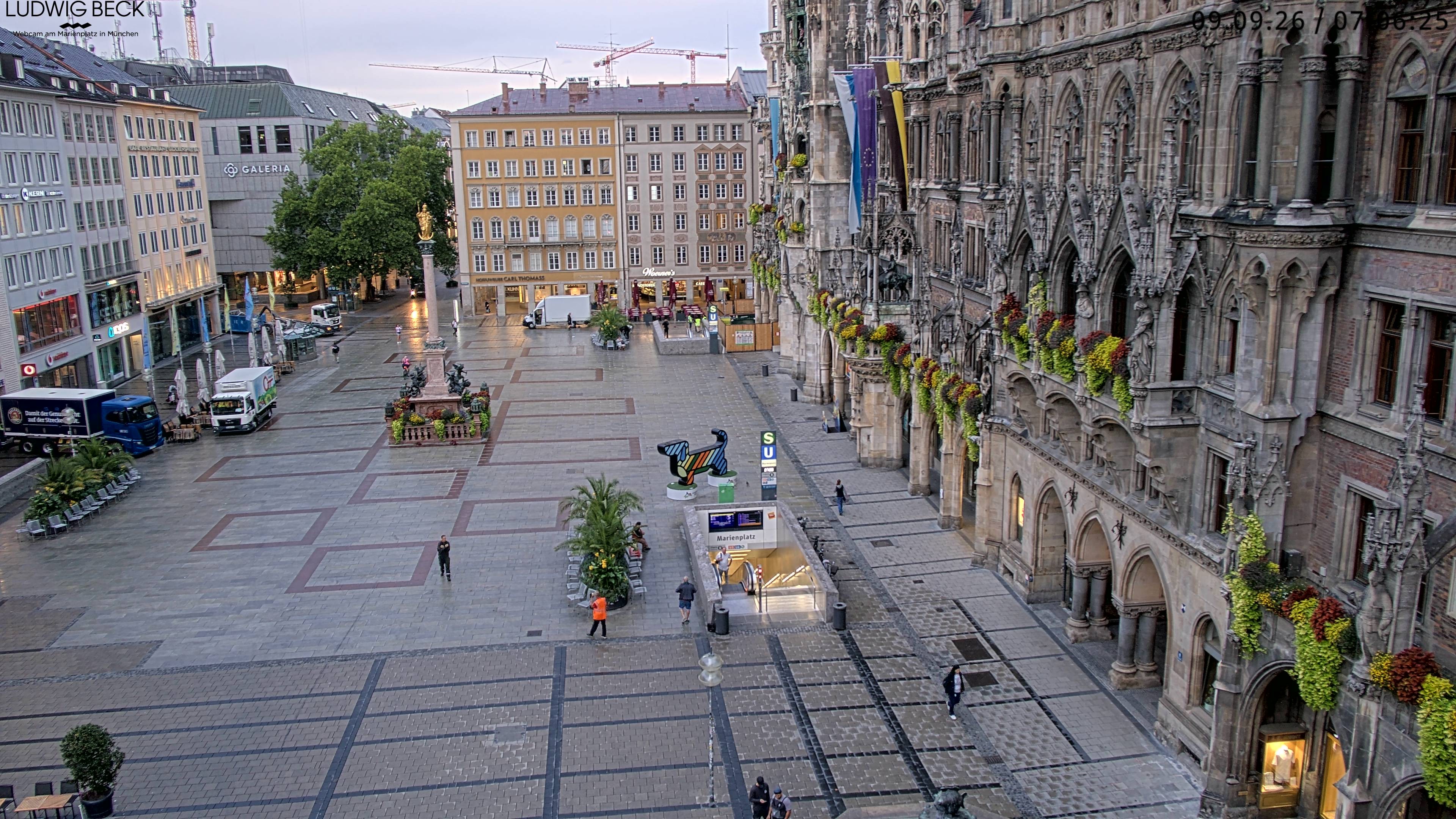 Archiv Foto Webcam am Marienplatz München
