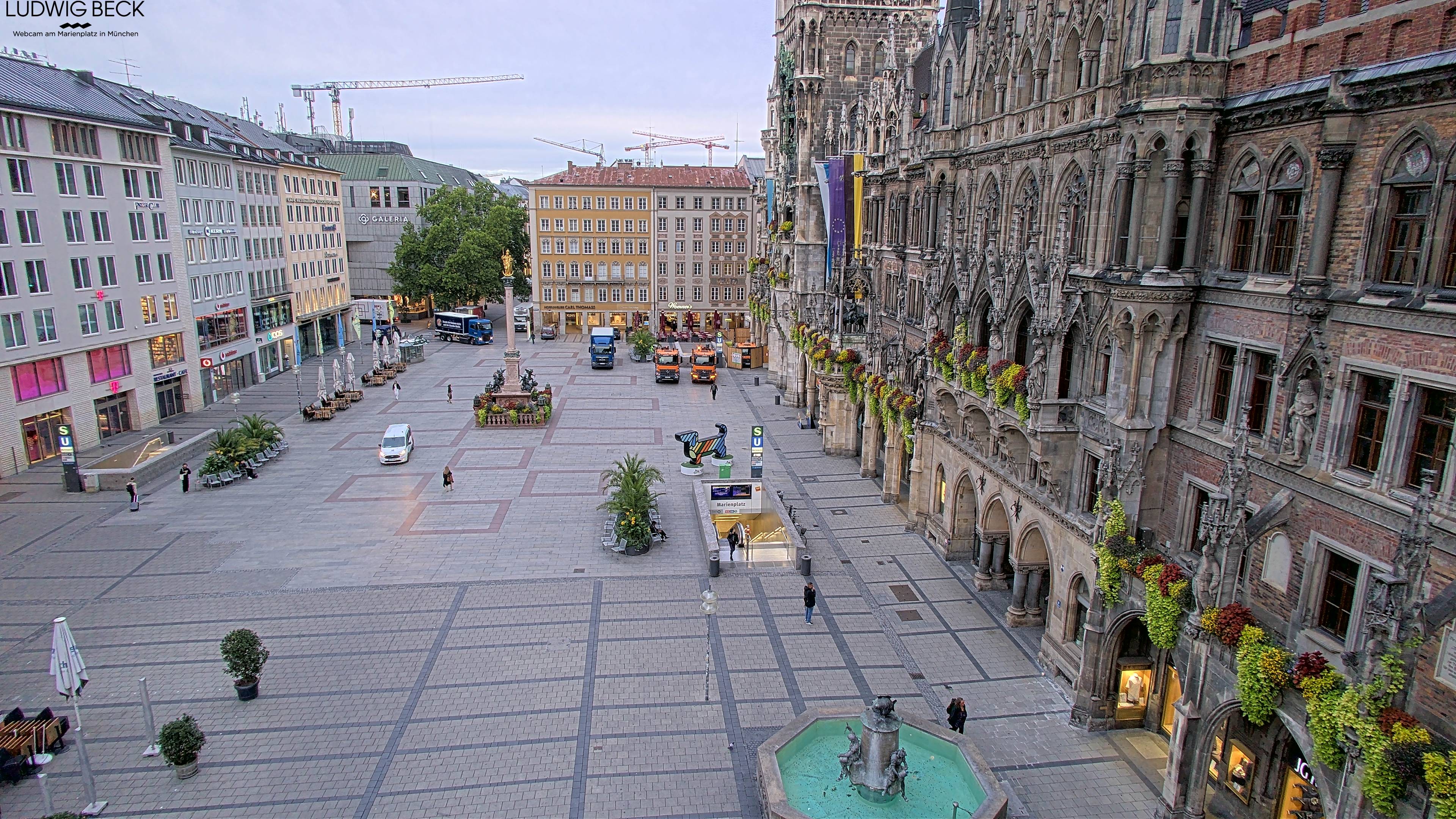 Archiv Foto Webcam am Marienplatz München
