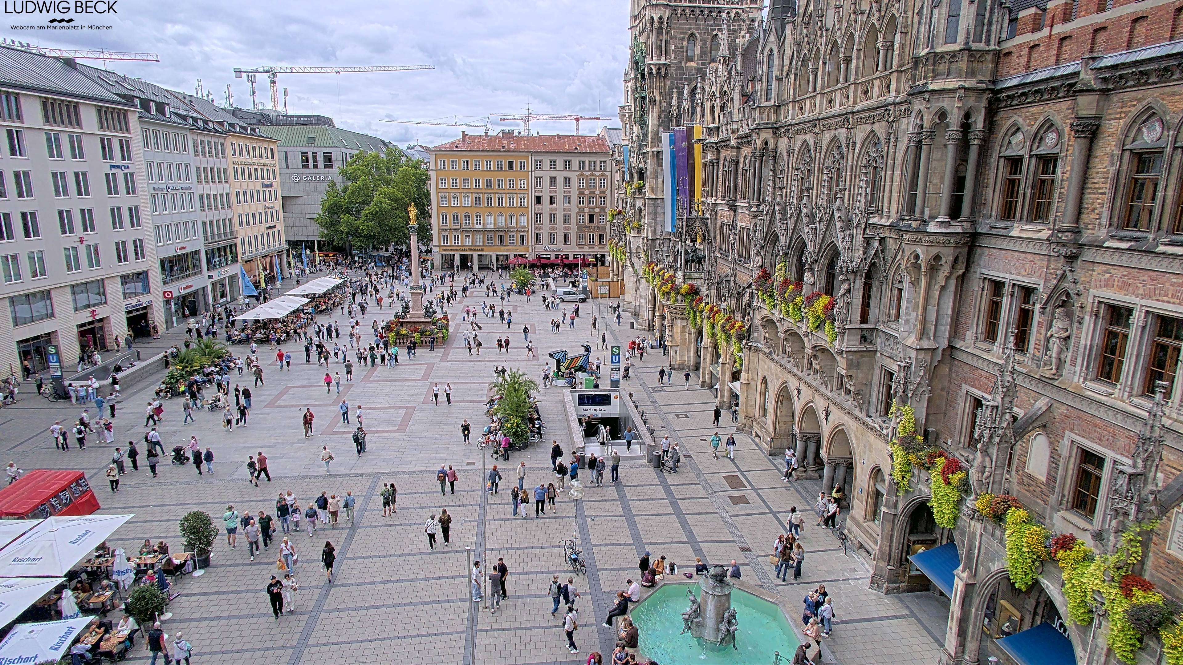 Archiv Foto Webcam am Marienplatz München