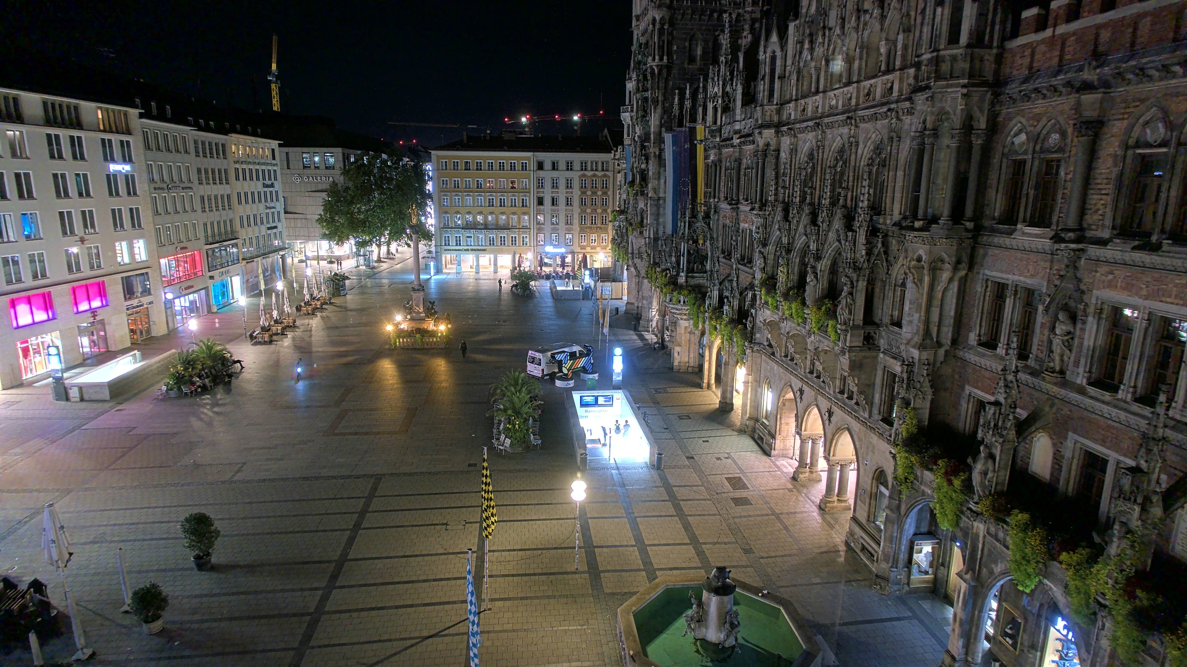 Archiv Foto Webcam am Marienplatz München