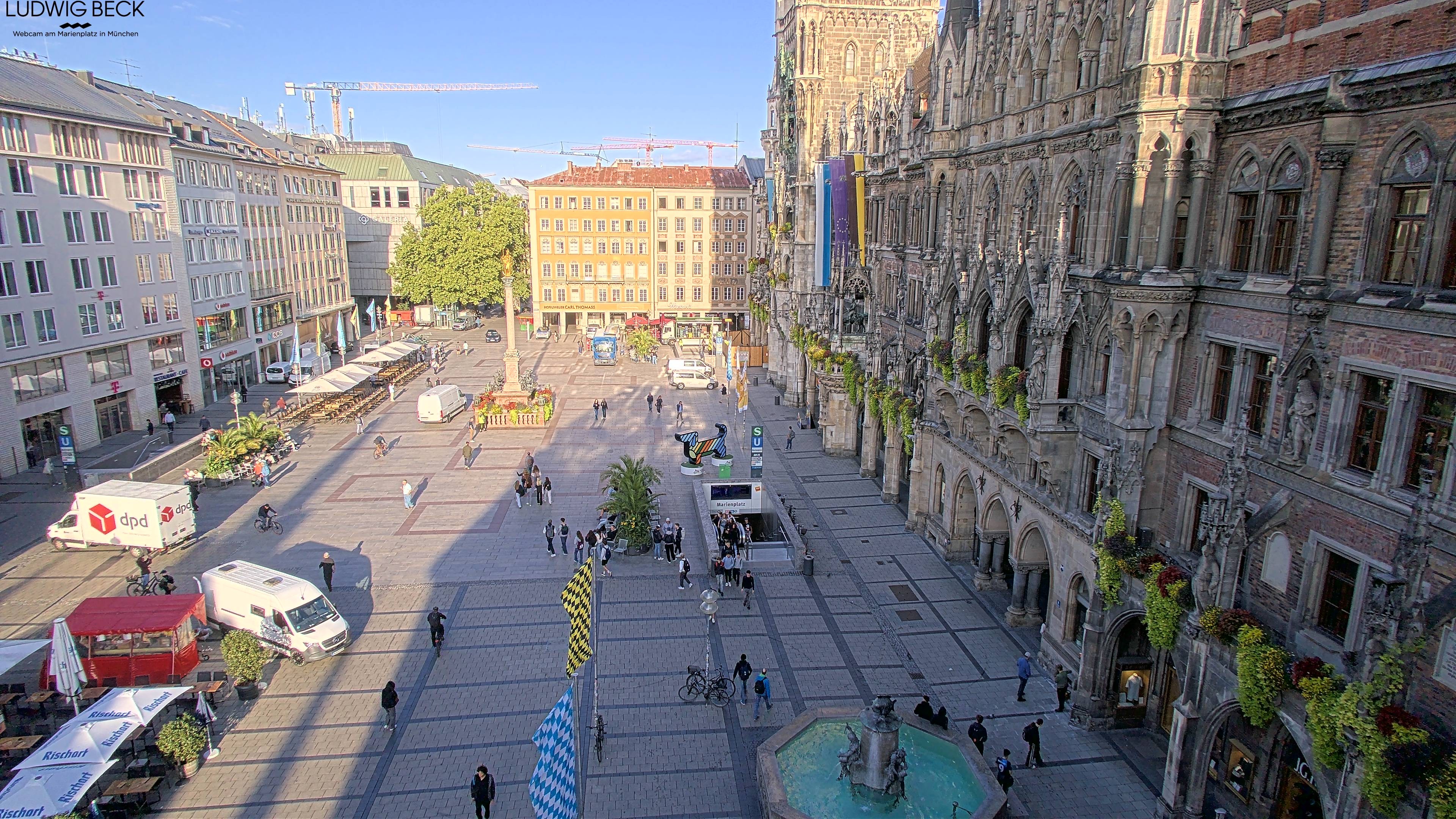 Archived image Webcam at the Marienplatz, Munich