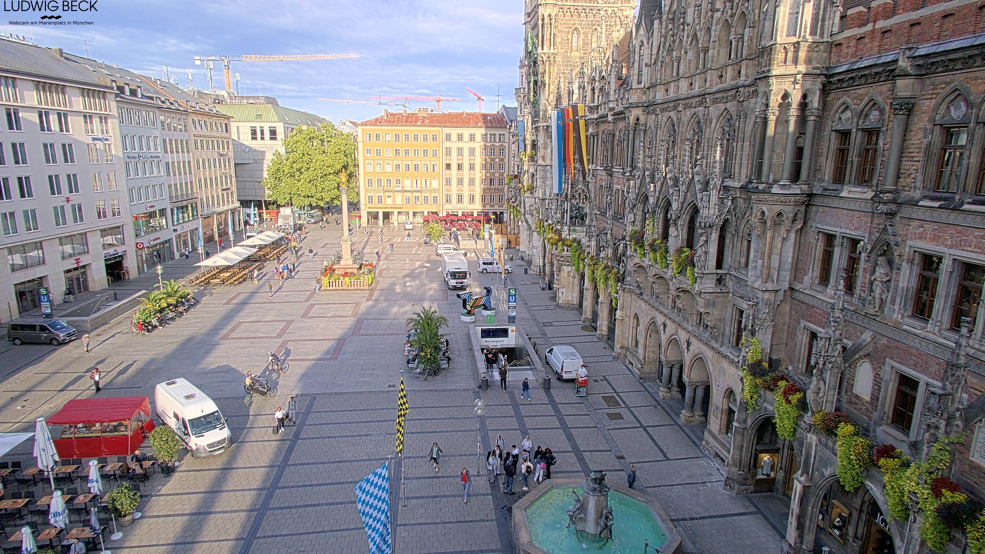 Archived image Webcam at the Marienplatz, Munich