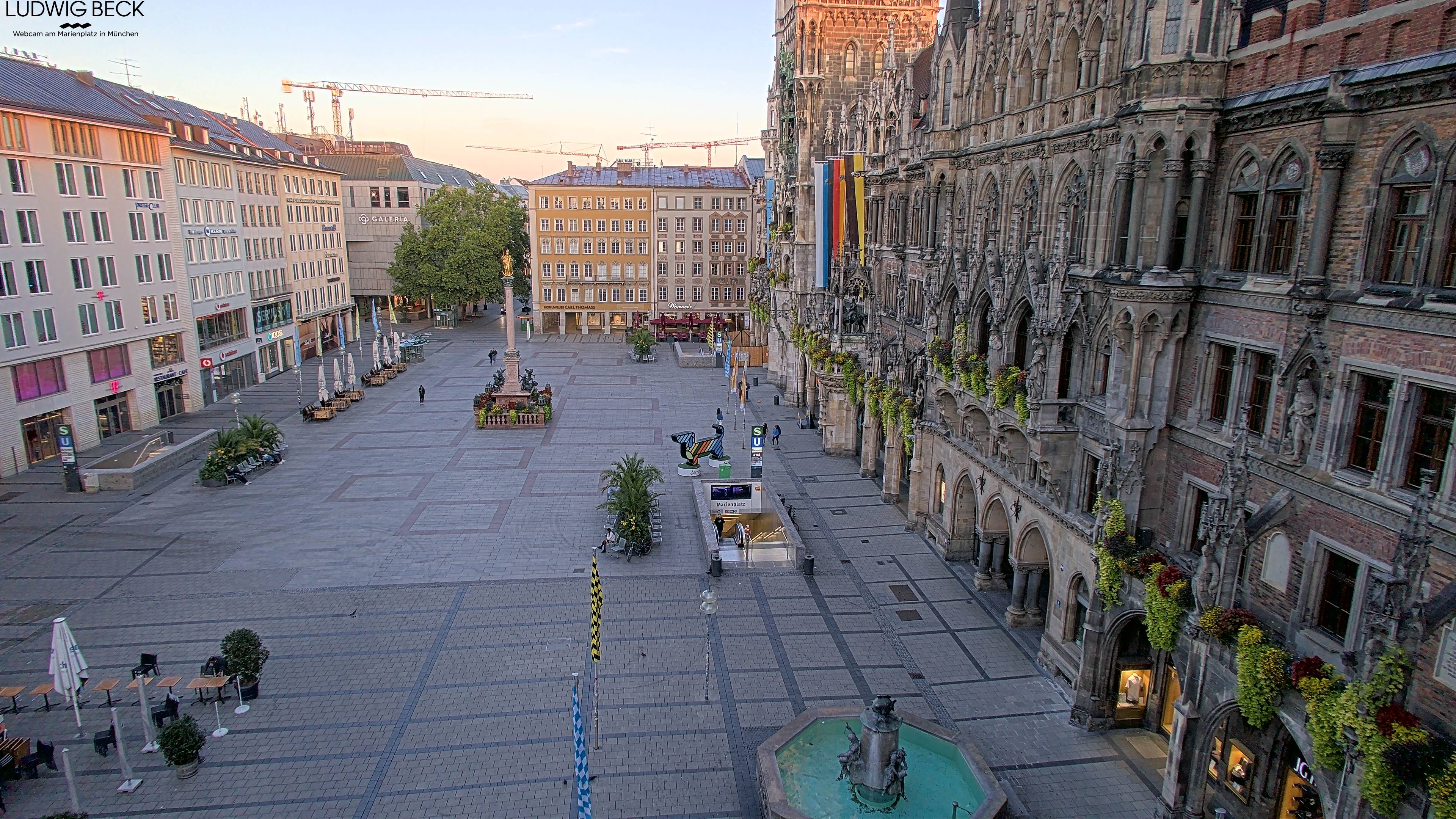 Archiv Foto Webcam am Marienplatz München