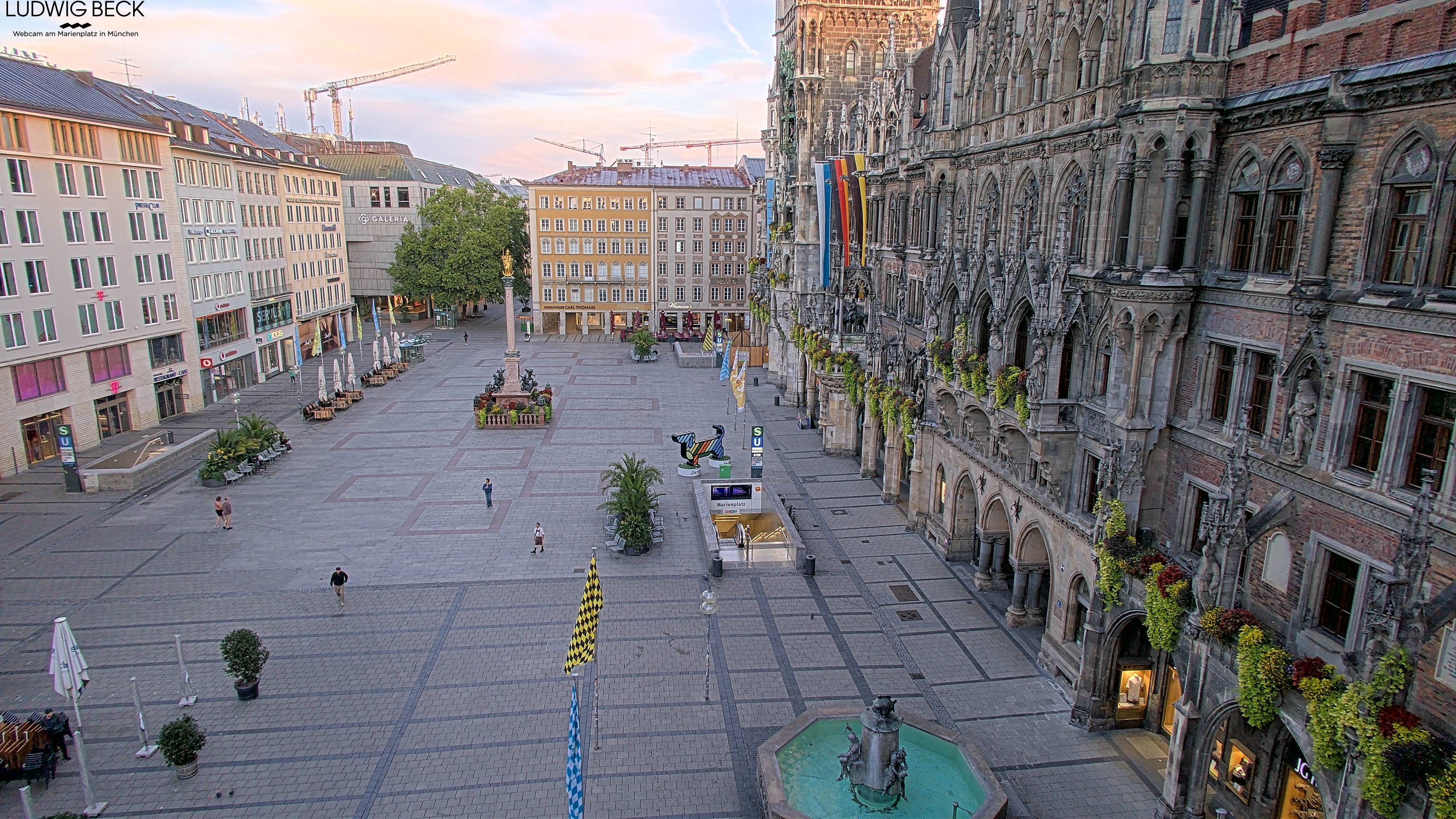 Archiv Foto Webcam am Marienplatz München