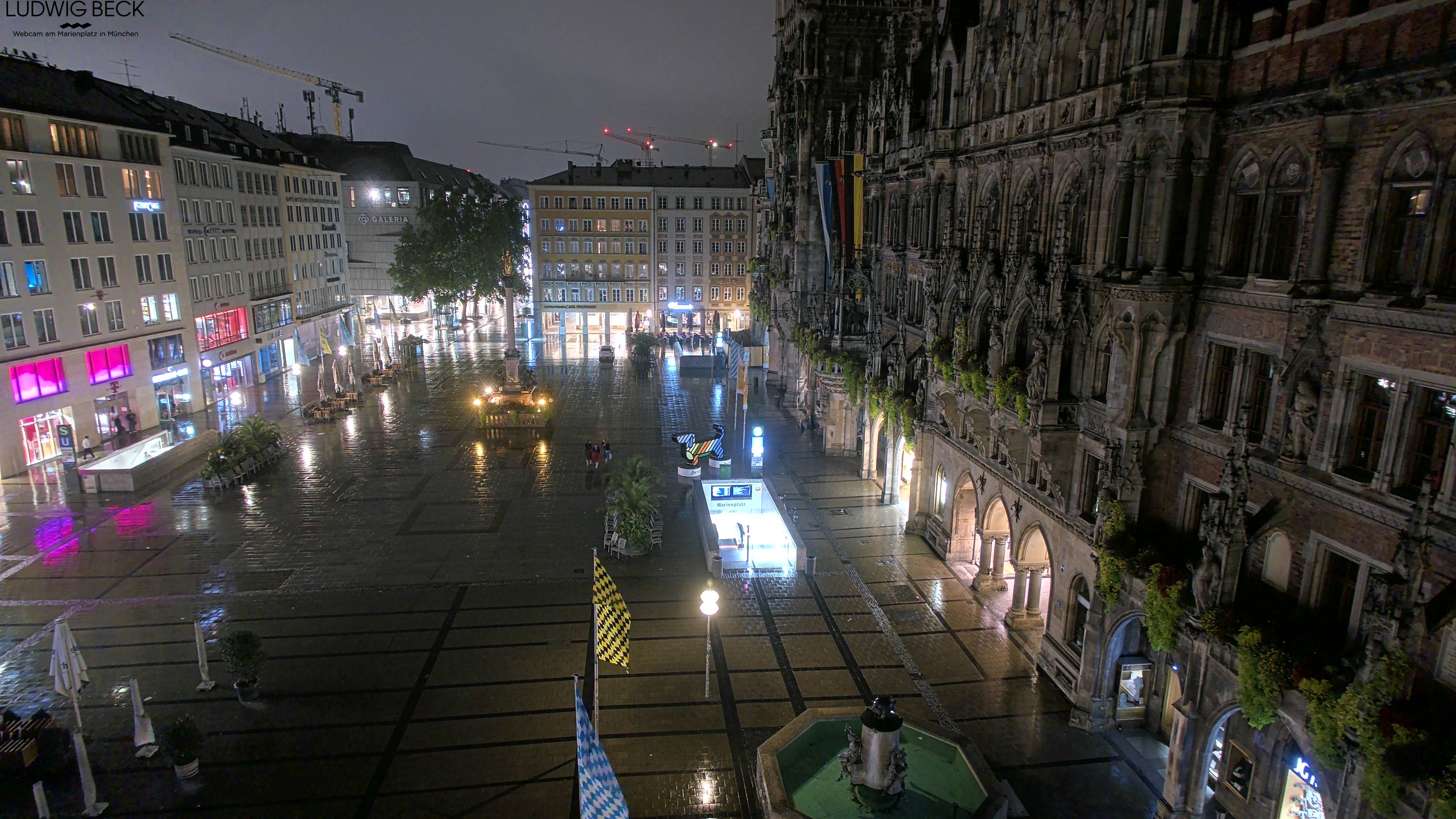 Archiv Foto Webcam am Marienplatz München