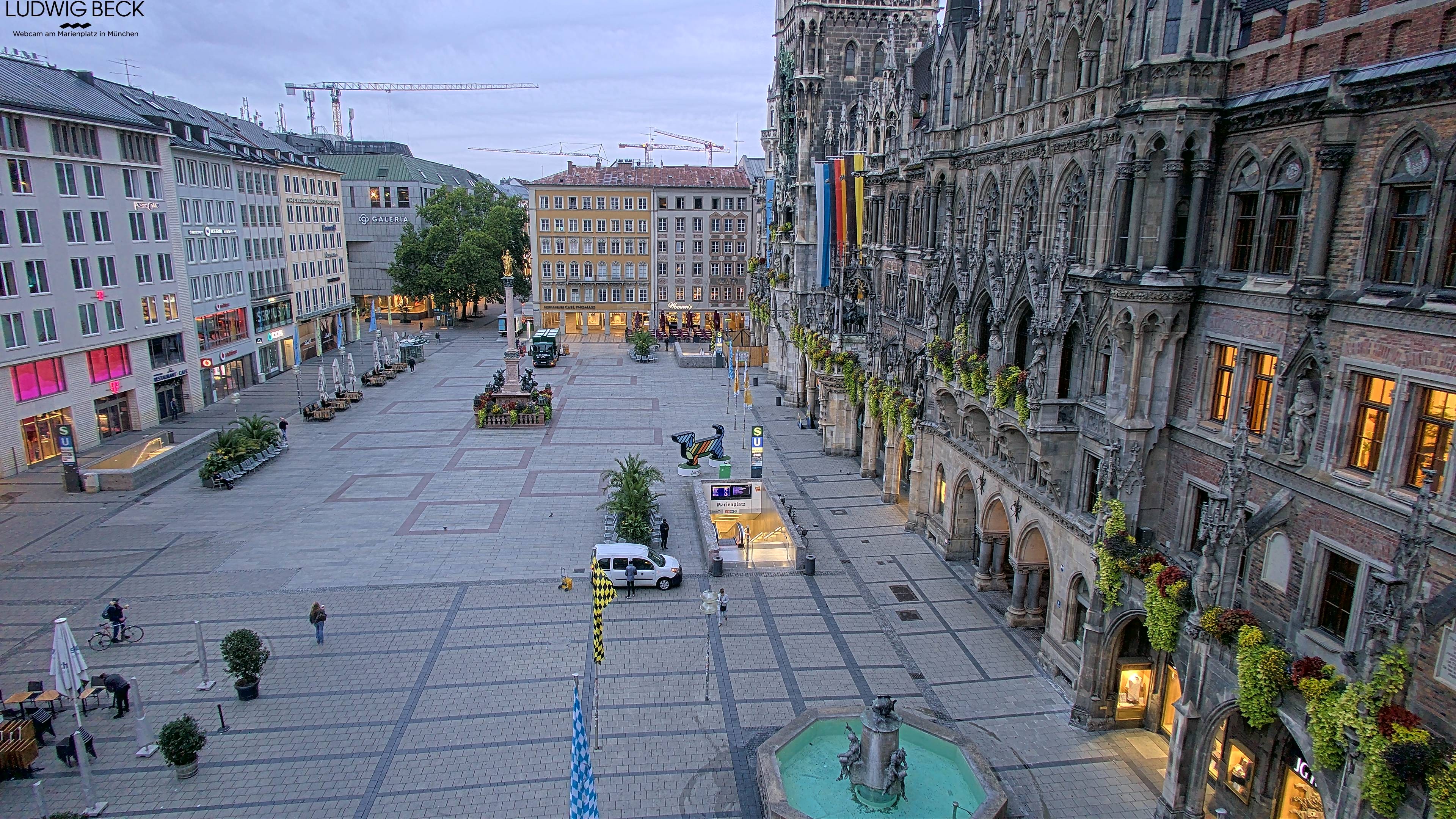 Archiv Foto Webcam am Marienplatz München