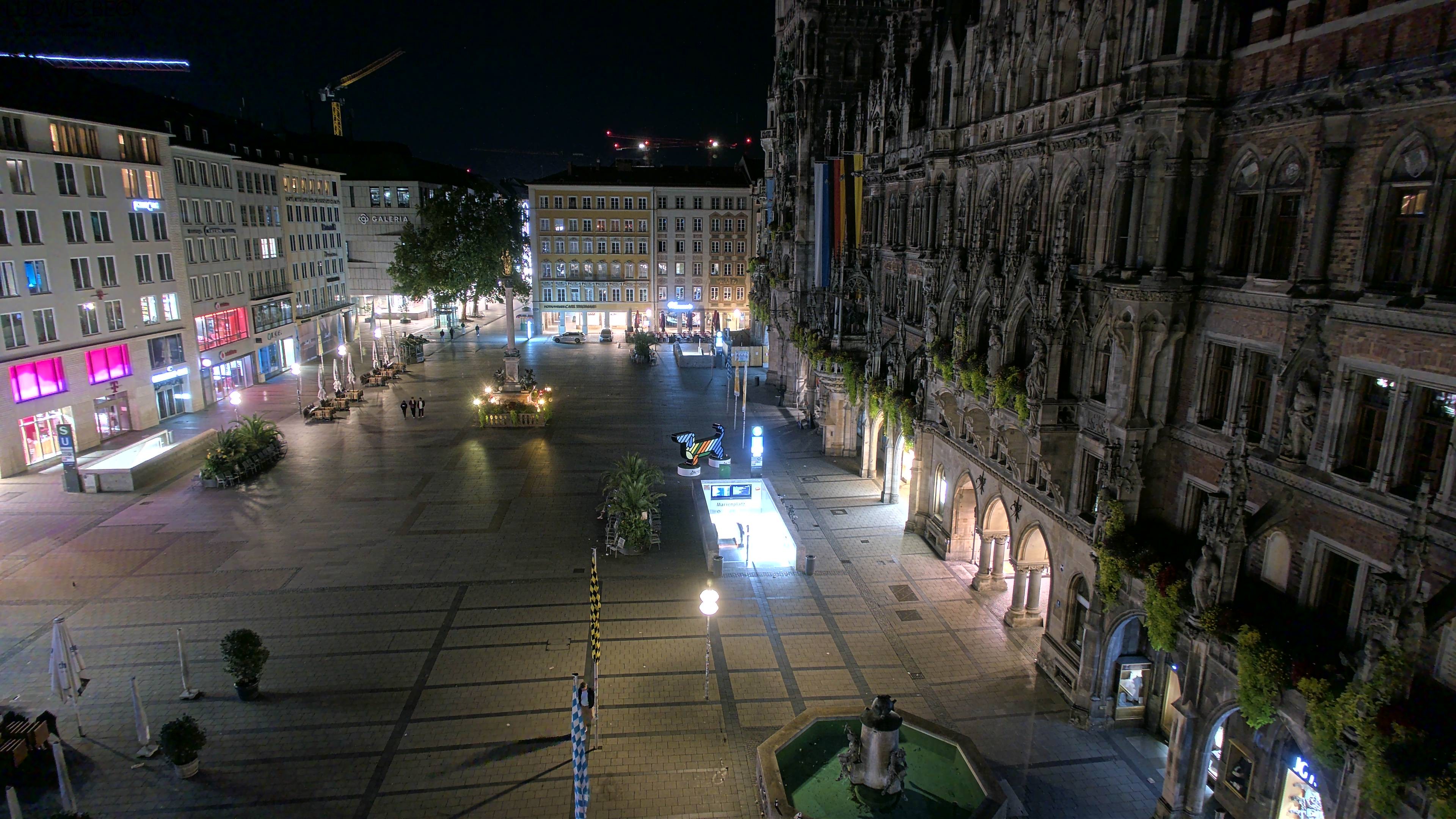 Archiv Foto Webcam am Marienplatz München