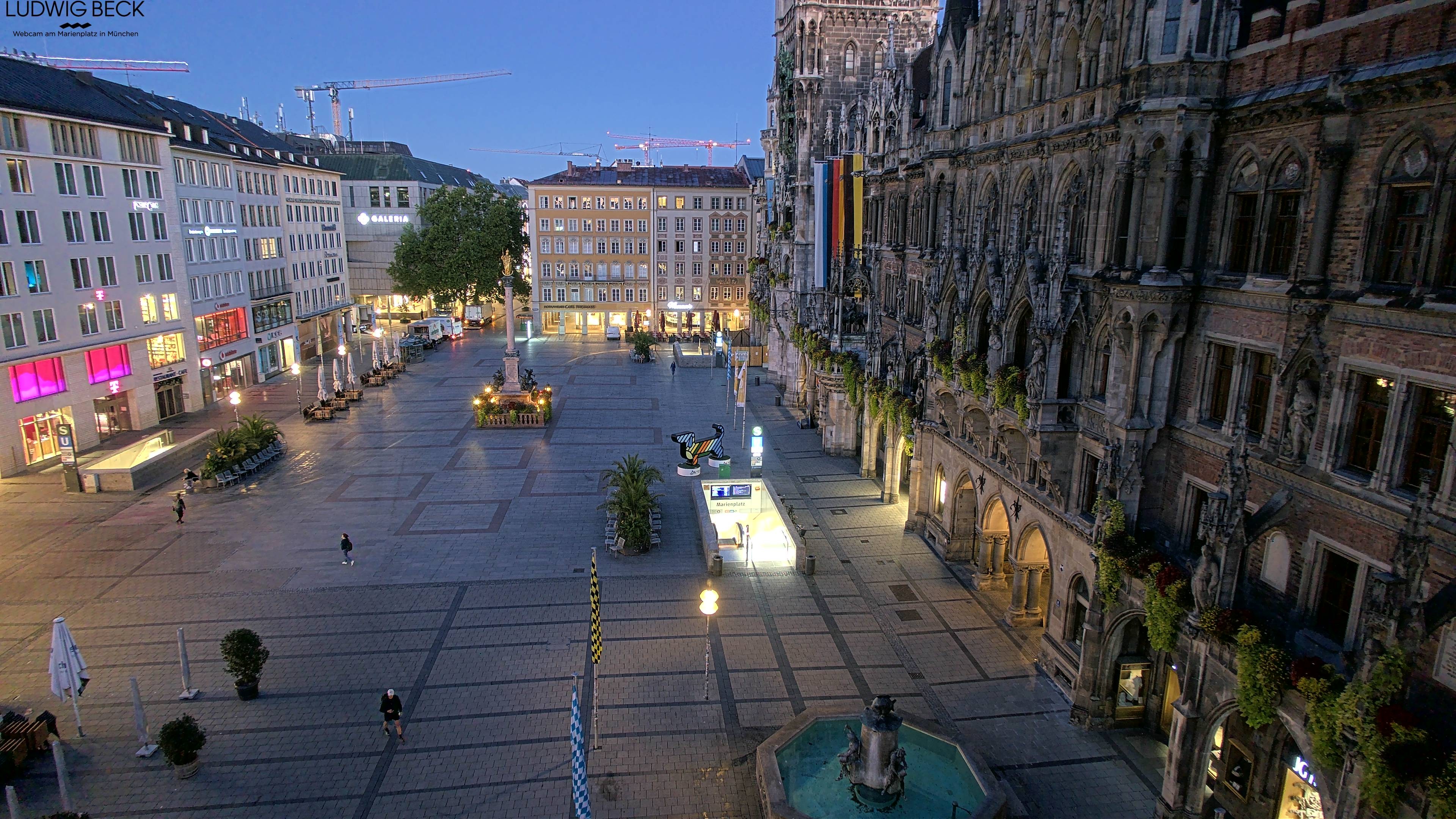 Archiv Foto Webcam am Marienplatz München