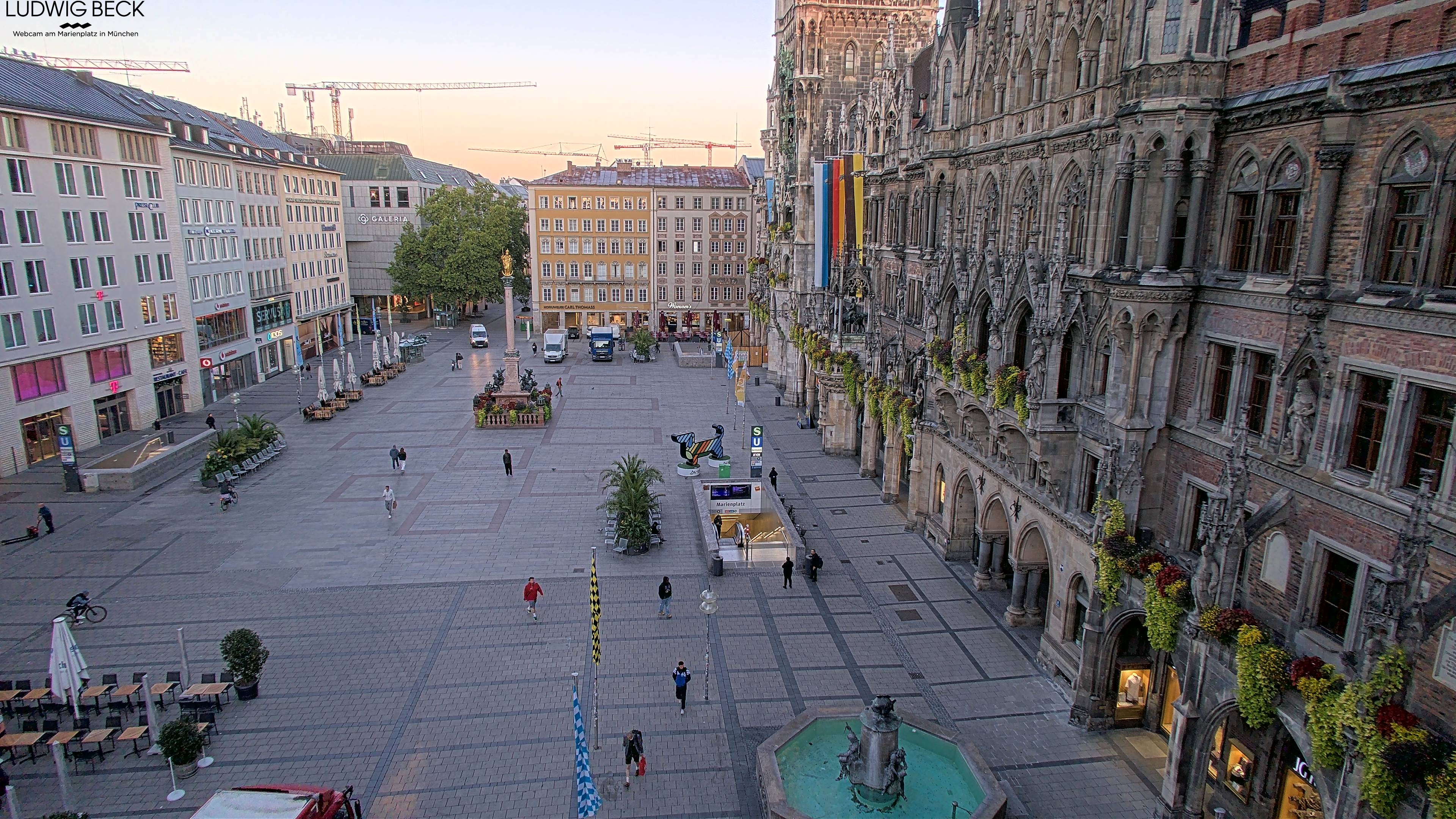 Archiv Foto Webcam am Marienplatz München
