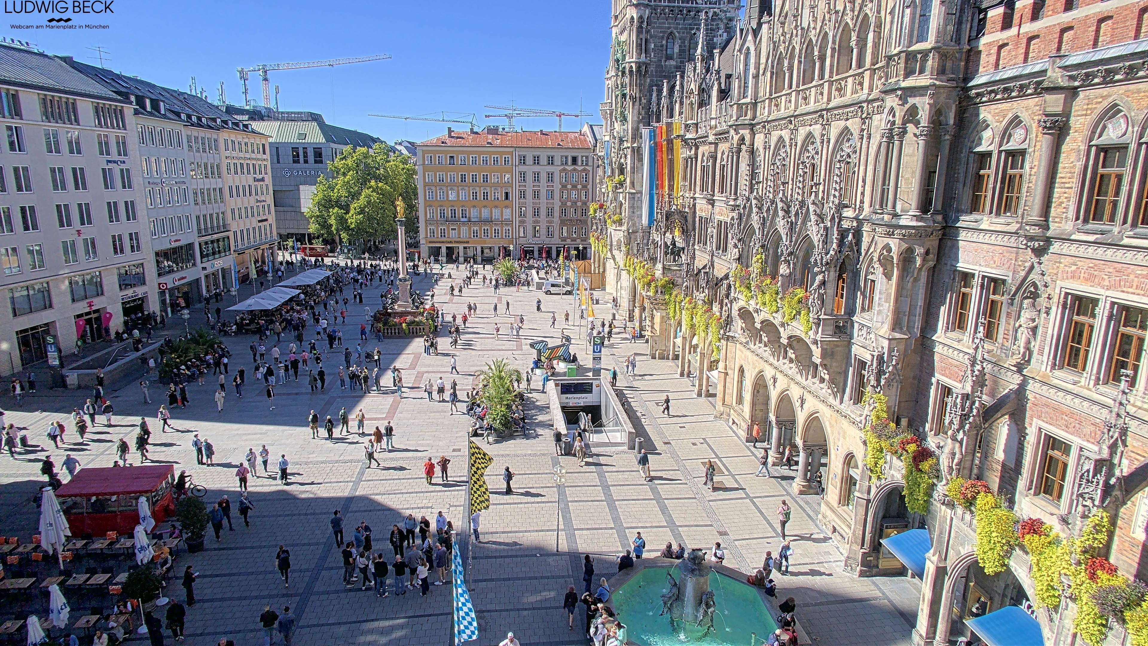 Archived image Webcam at the Marienplatz, Munich