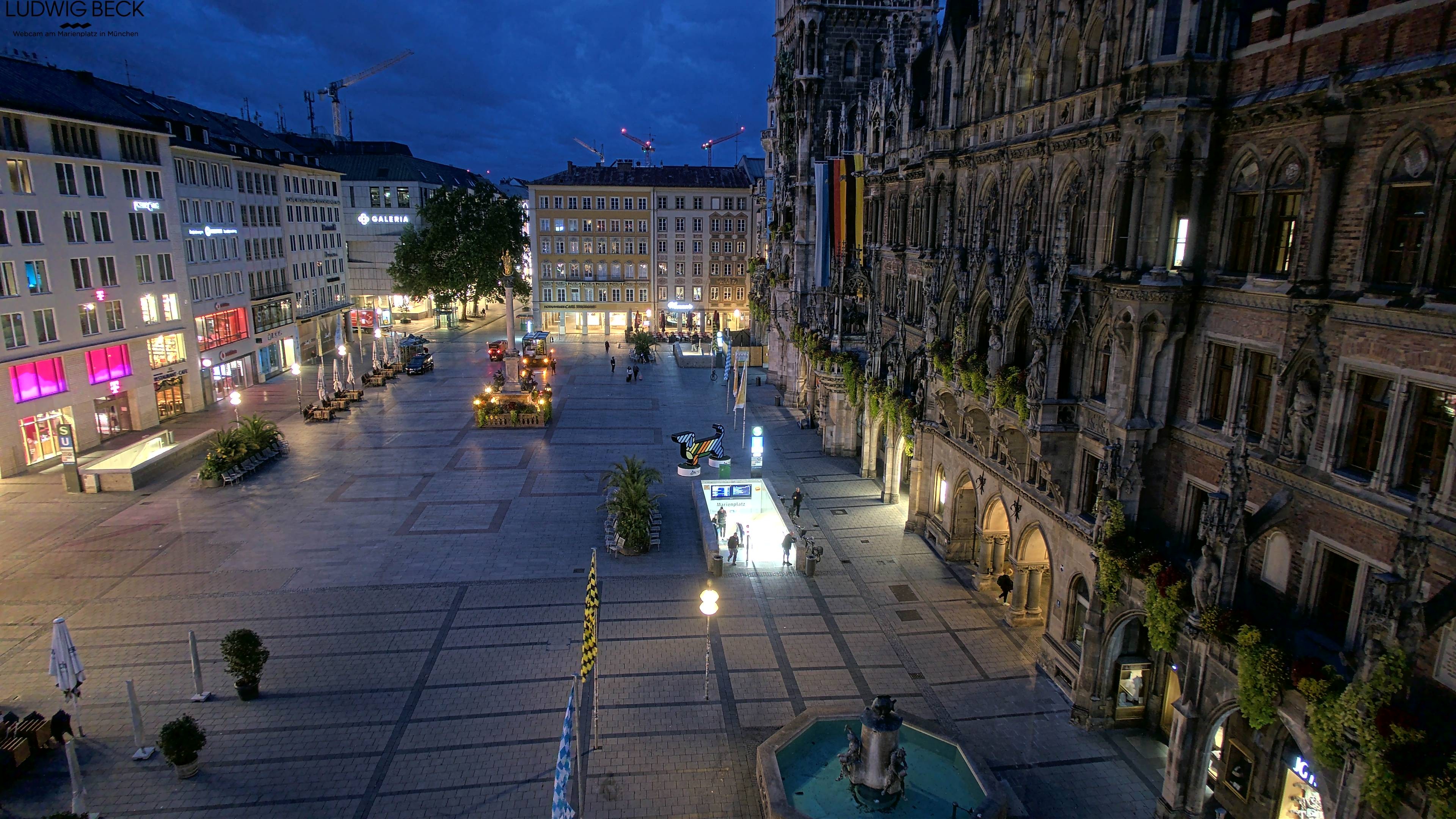 Archiv Foto Webcam am Marienplatz München