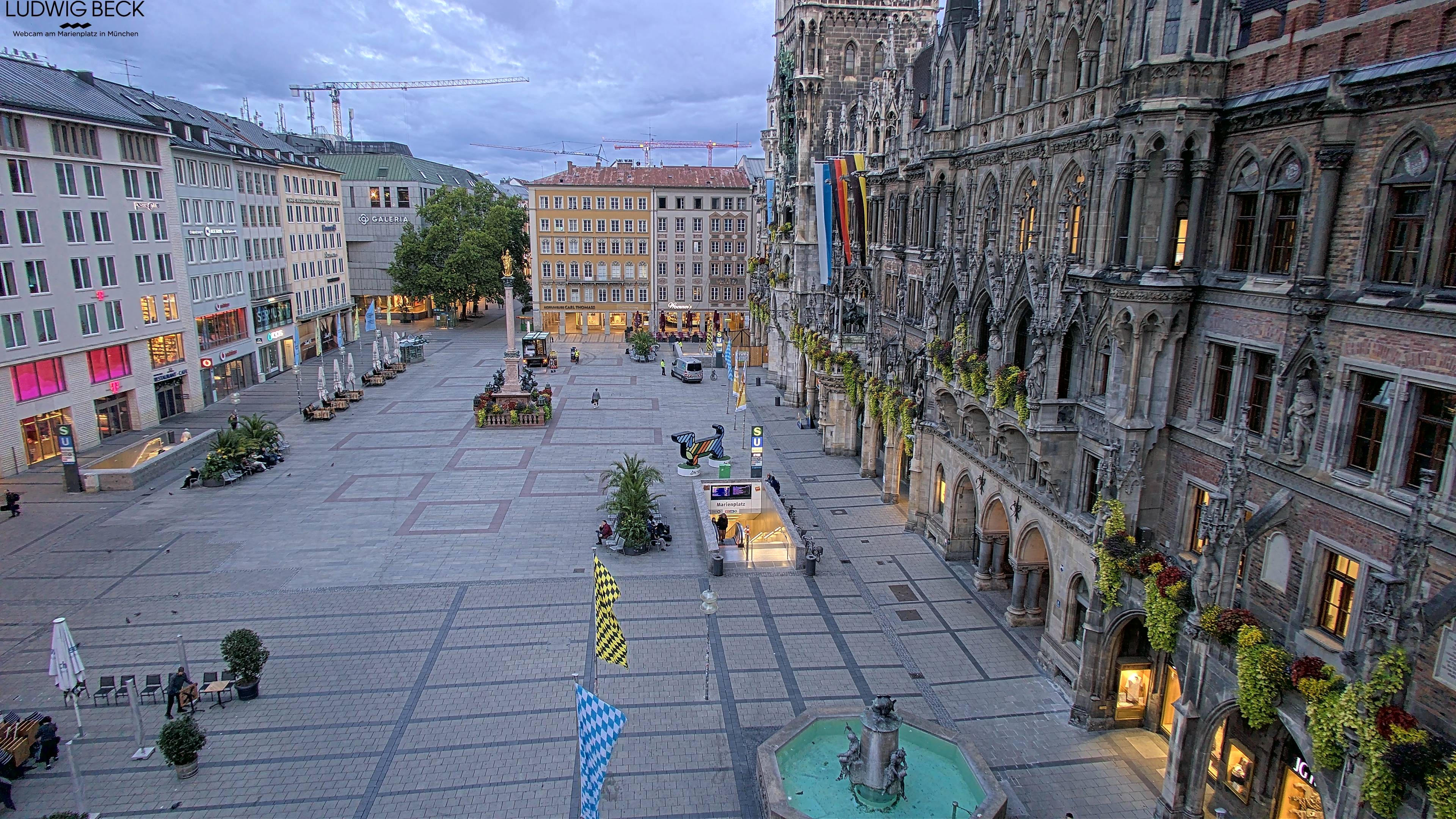 Archiv Foto Webcam am Marienplatz München