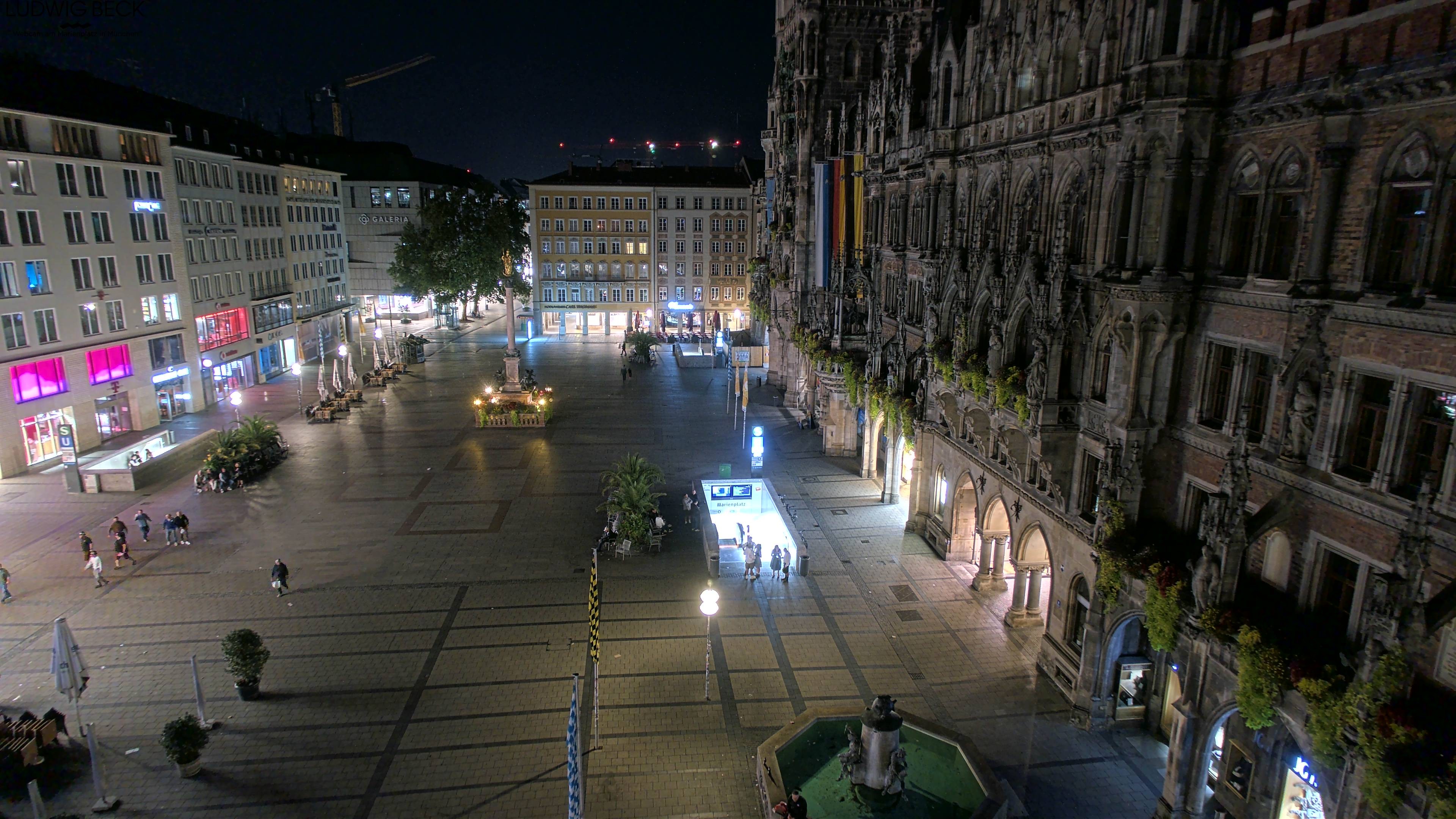 Archiv Foto Webcam am Marienplatz München