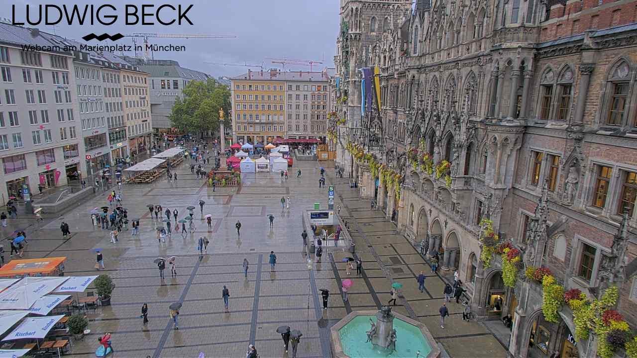 Archived image Webcam at the Marienplatz, Munich