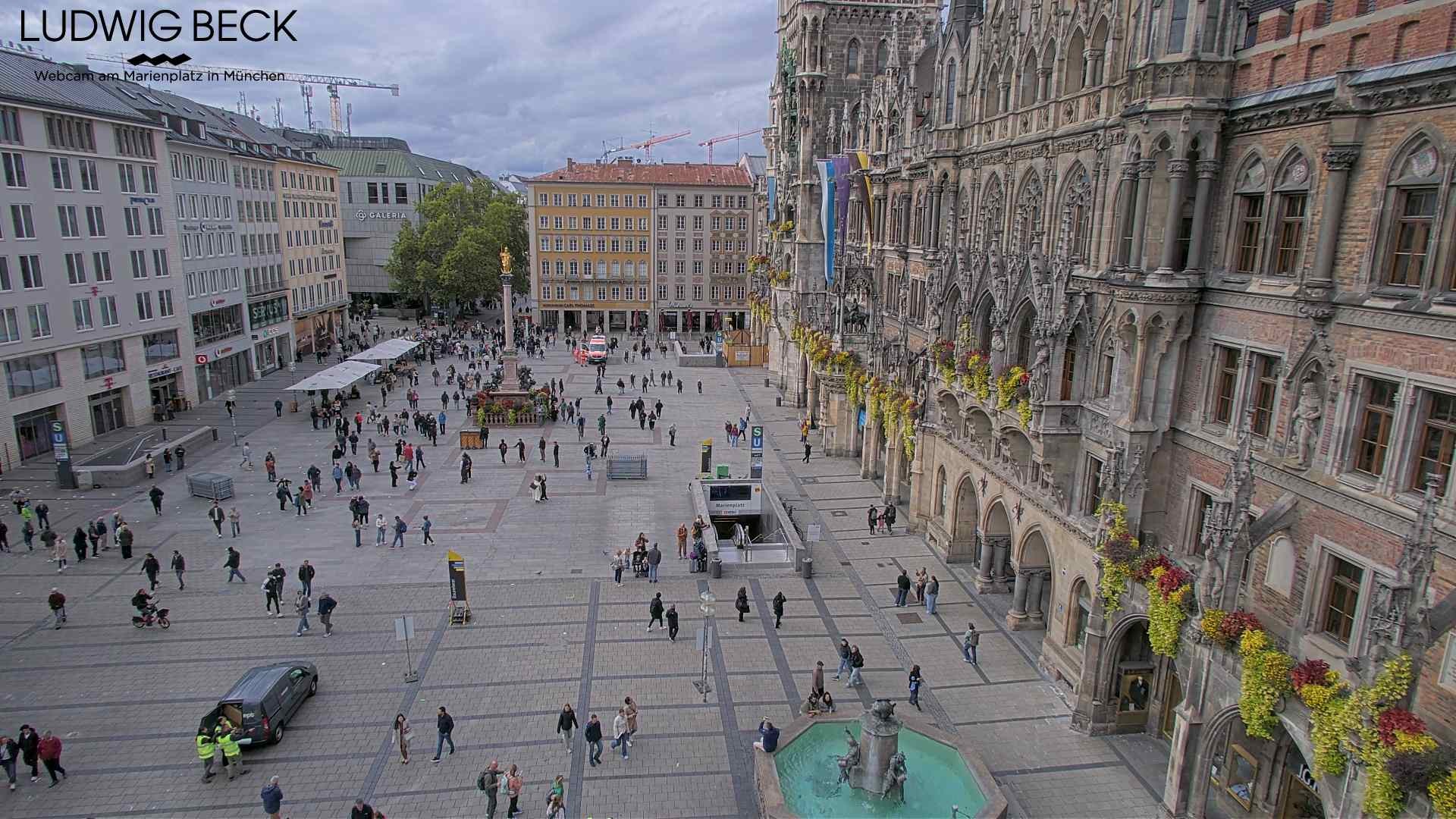 Archived image Webcam at the Marienplatz, Munich