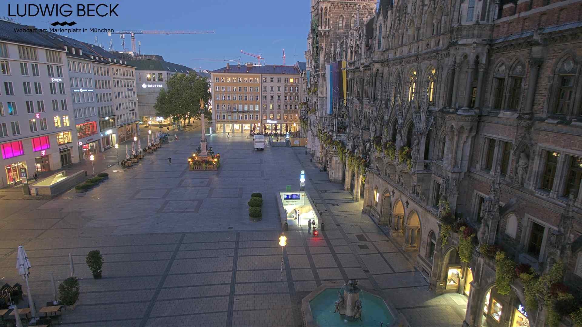 Archiv Foto Webcam am Marienplatz München