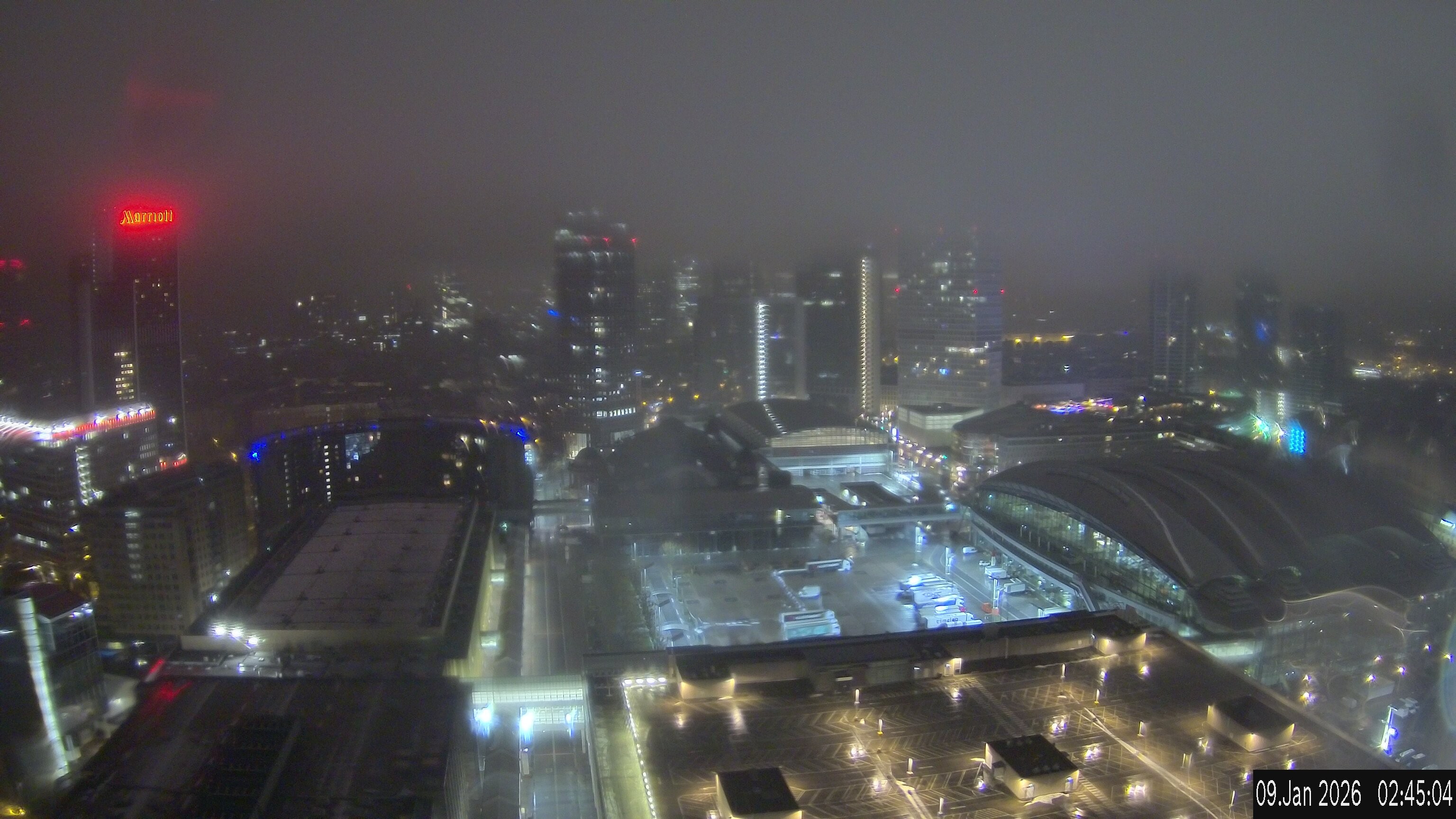 Archived image Webcam Frankfurt: View at the Skyline