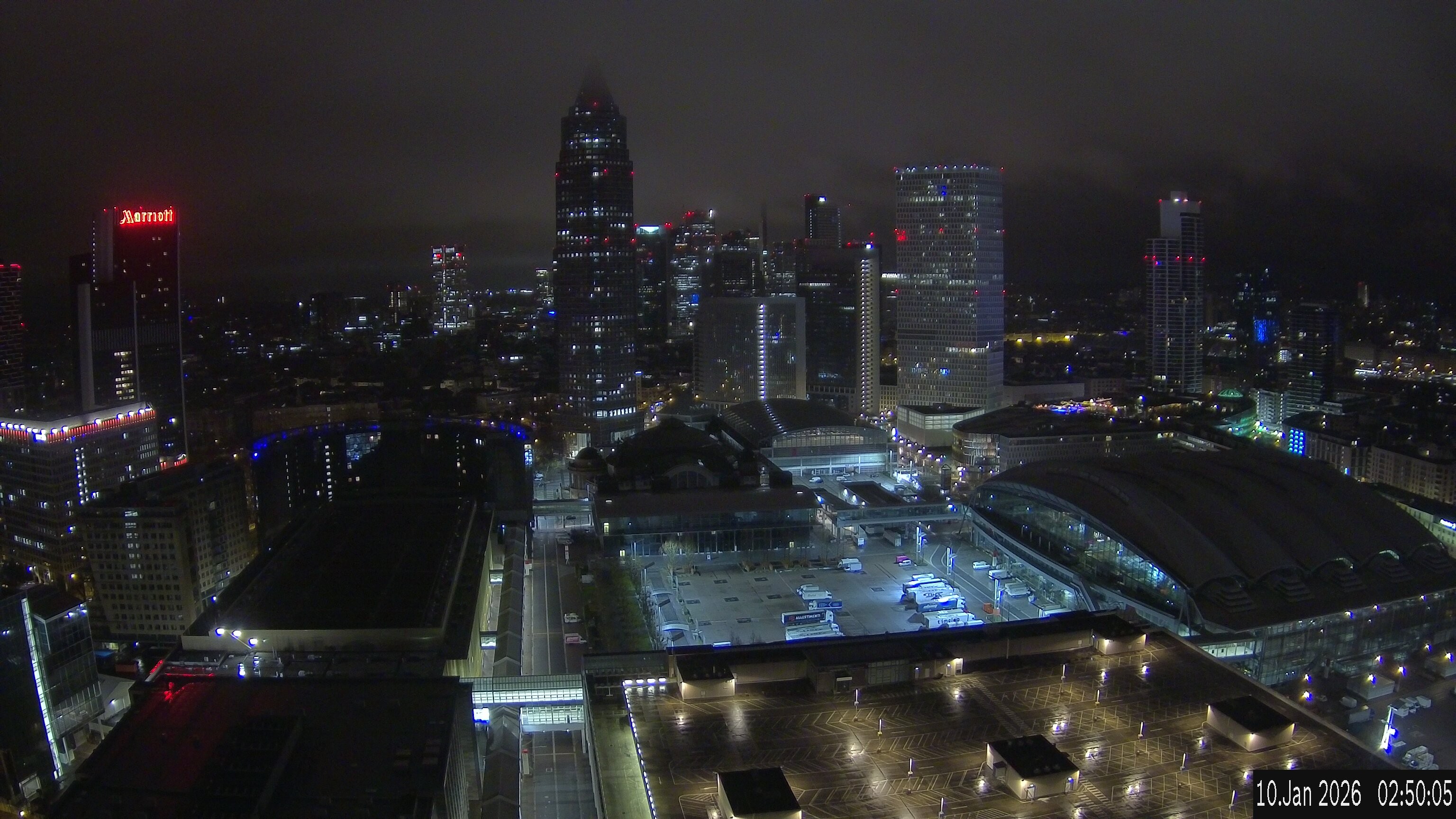 Archived image Webcam Frankfurt: View at the Skyline