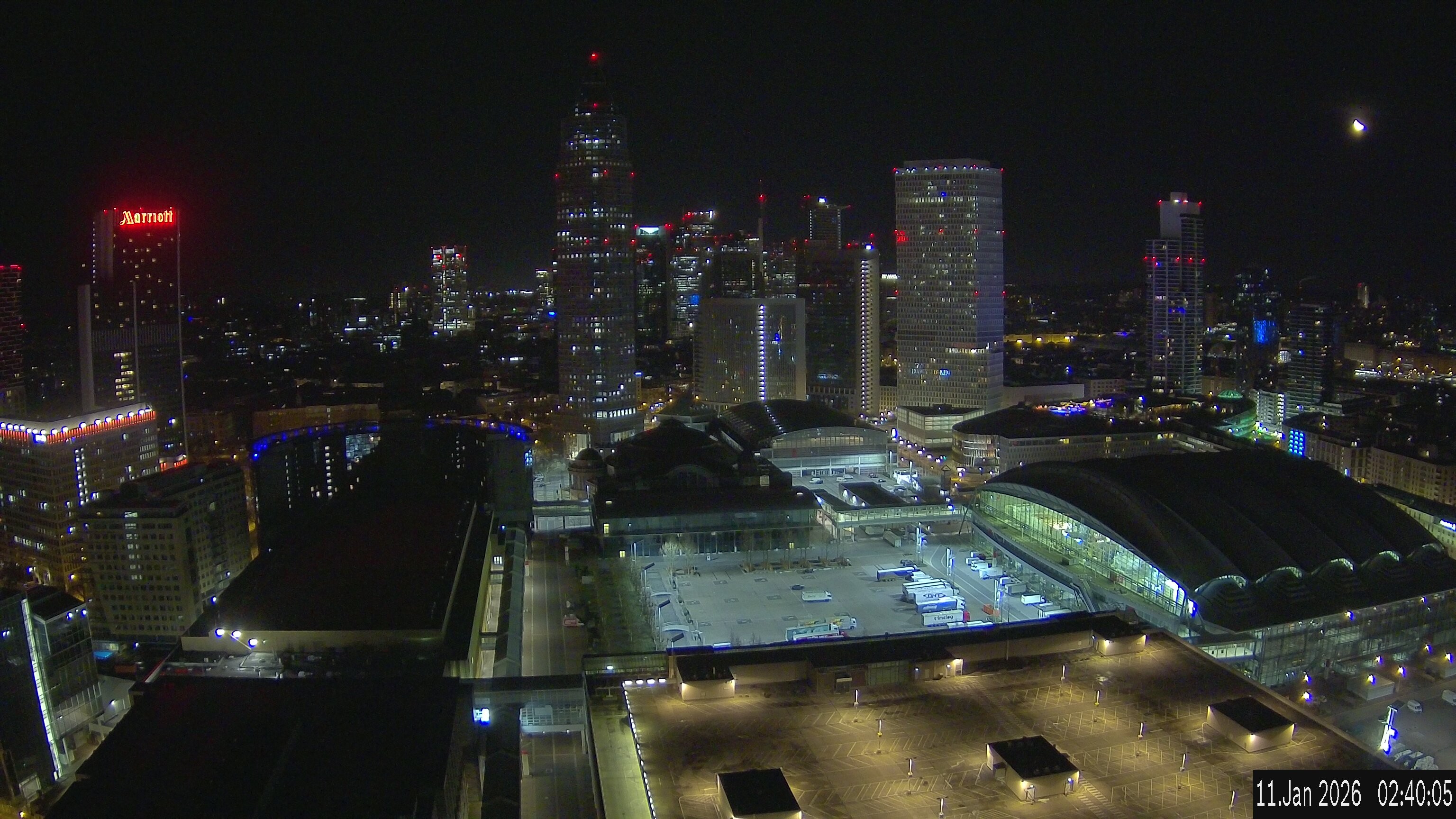 Archived image Webcam Frankfurt: View at the Skyline