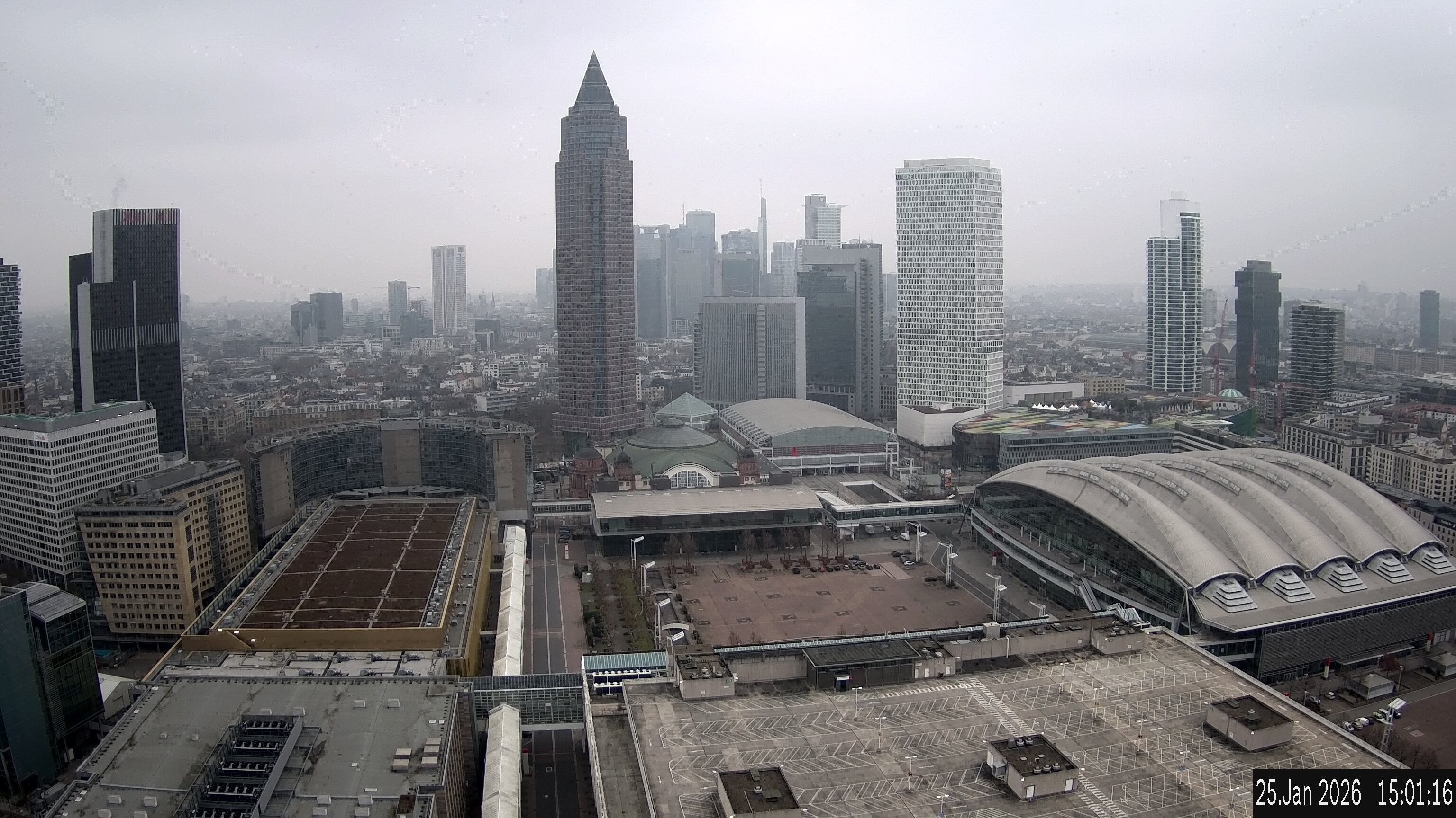 Archiv Foto Webcam Blick von Frankfurter Messe auf die Skyline