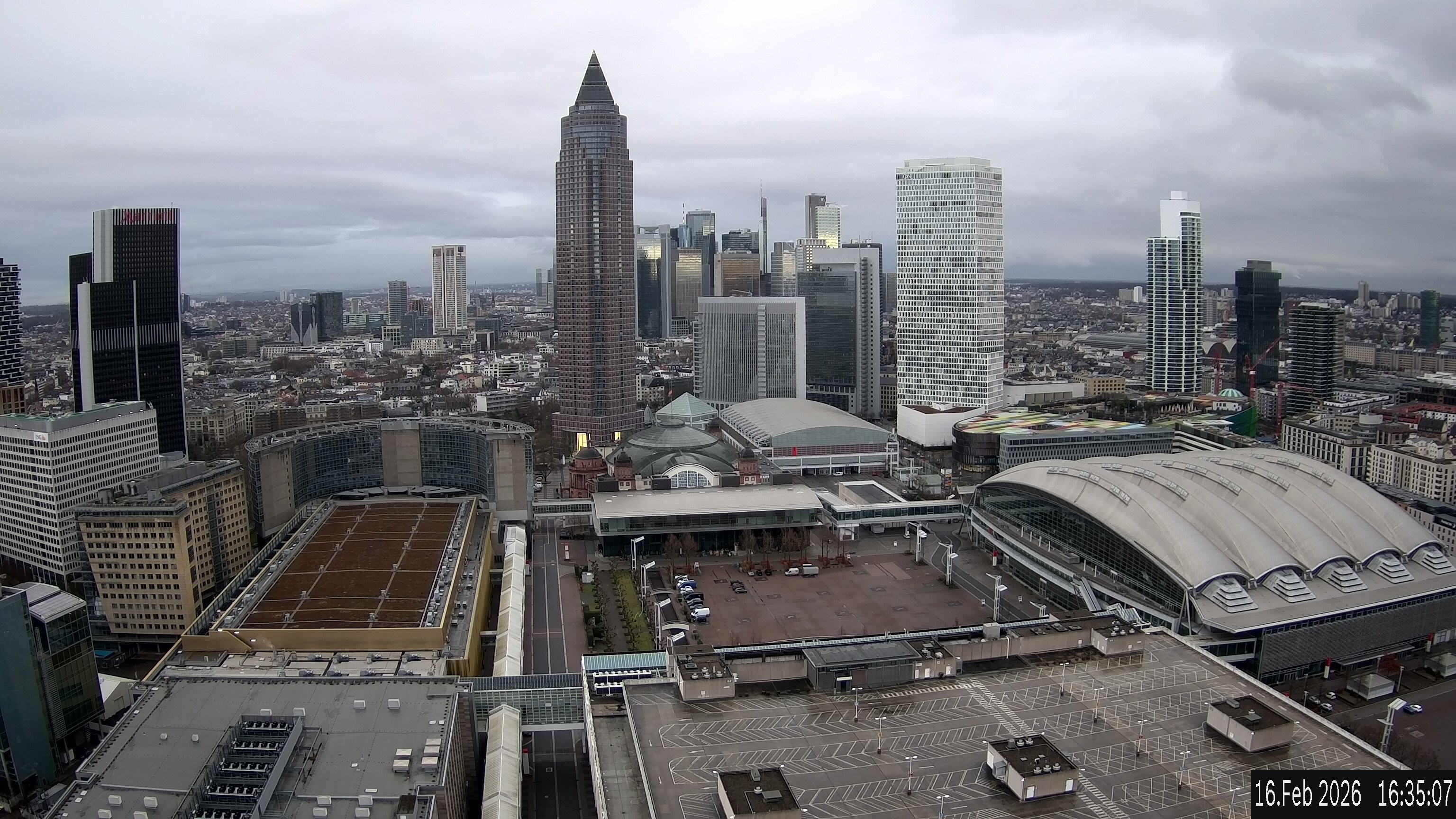 Archiv Foto Webcam Blick von Frankfurter Messe auf die Skyline