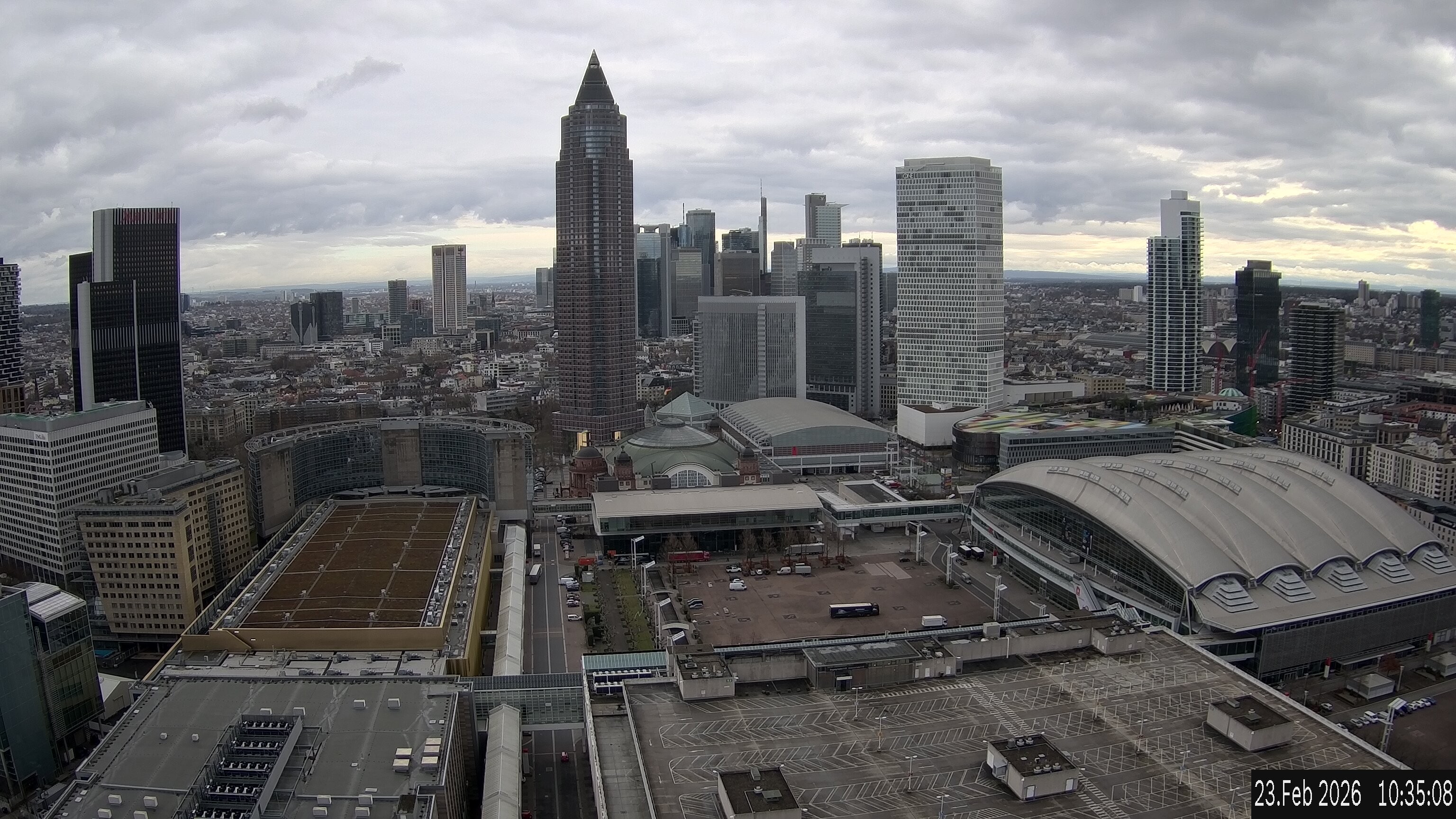 Archiv Foto Webcam Blick von Frankfurter Messe auf die Skyline